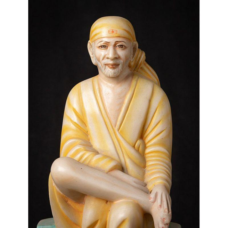 Sai Baba-Statue aus altem Marmor aus Indien im Angebot 4