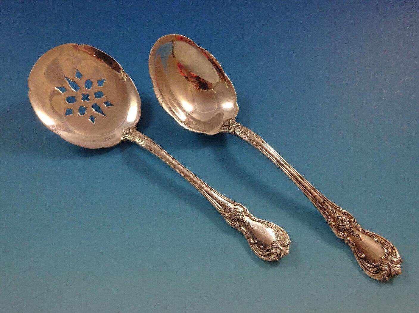 Old Master by Towle Sterling Silver Flatware Set For 12 Service 57 Pieces In Excellent Condition For Sale In Big Bend, WI