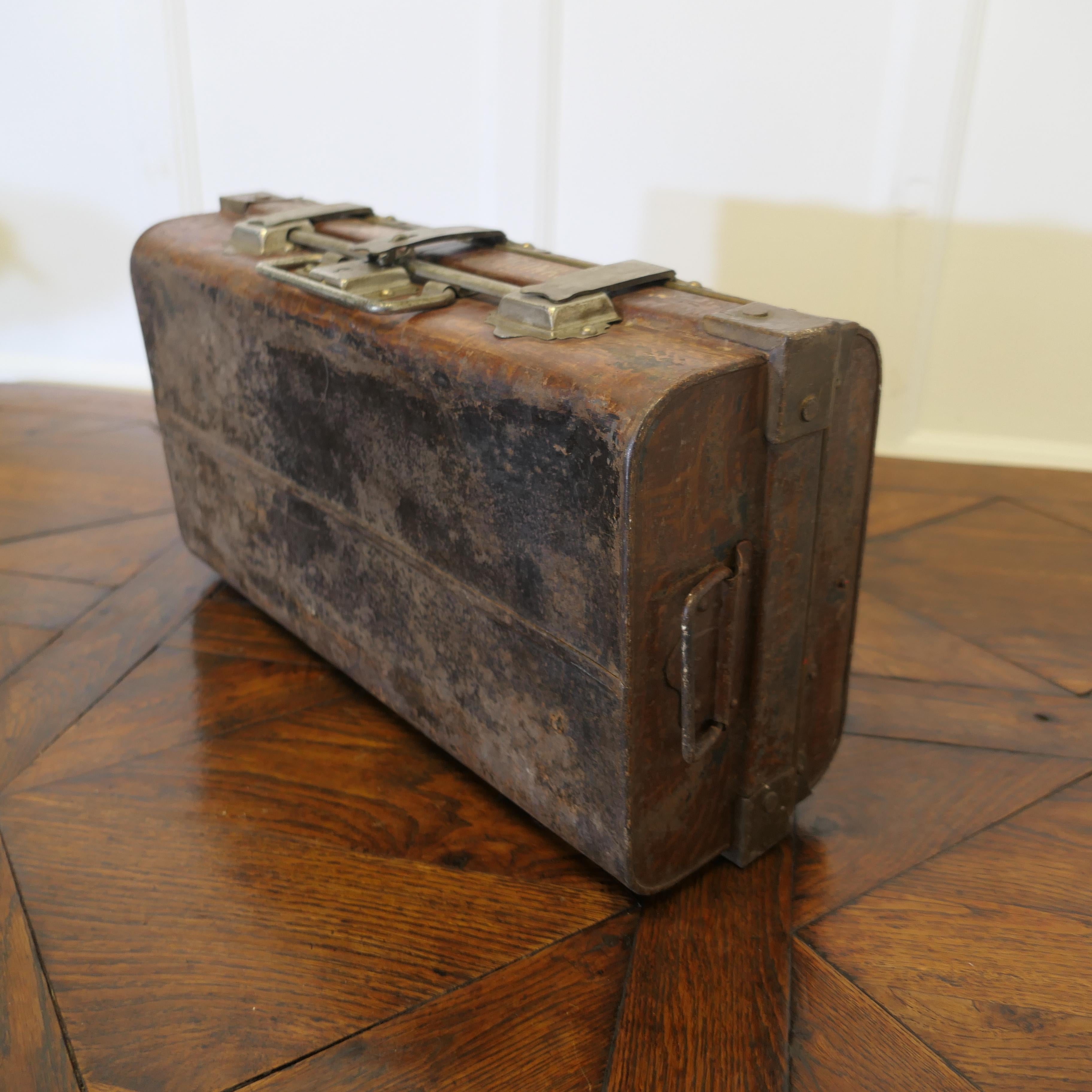 Old Metal (Best Steel) Travel Cabin Trunk, Hand Luggage, by T. WILKES & SONS For Sale 2