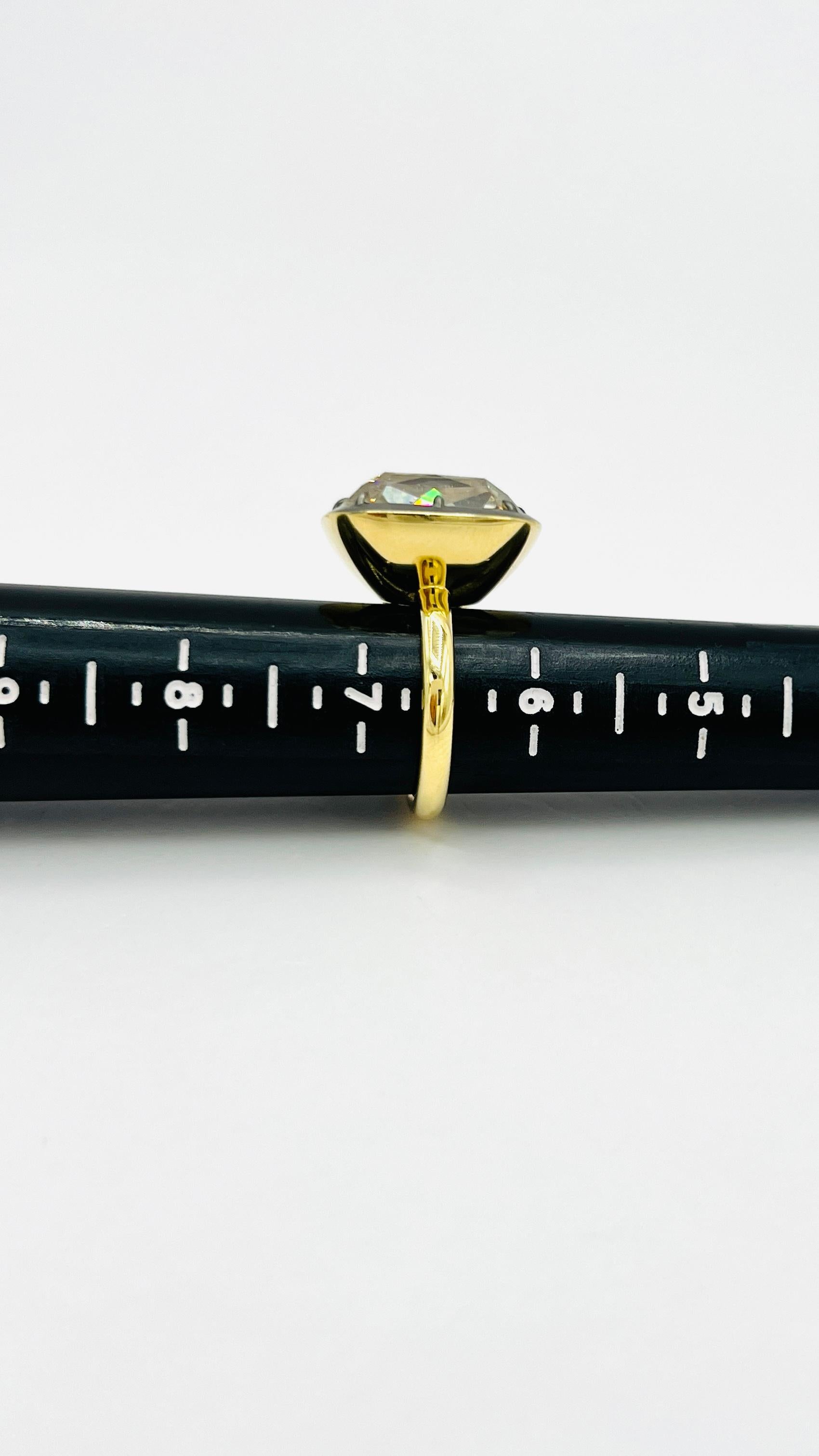 Bague solitaire en or jaune 18K et rhodium noir avec diamant coussin Old Mine en vente 4