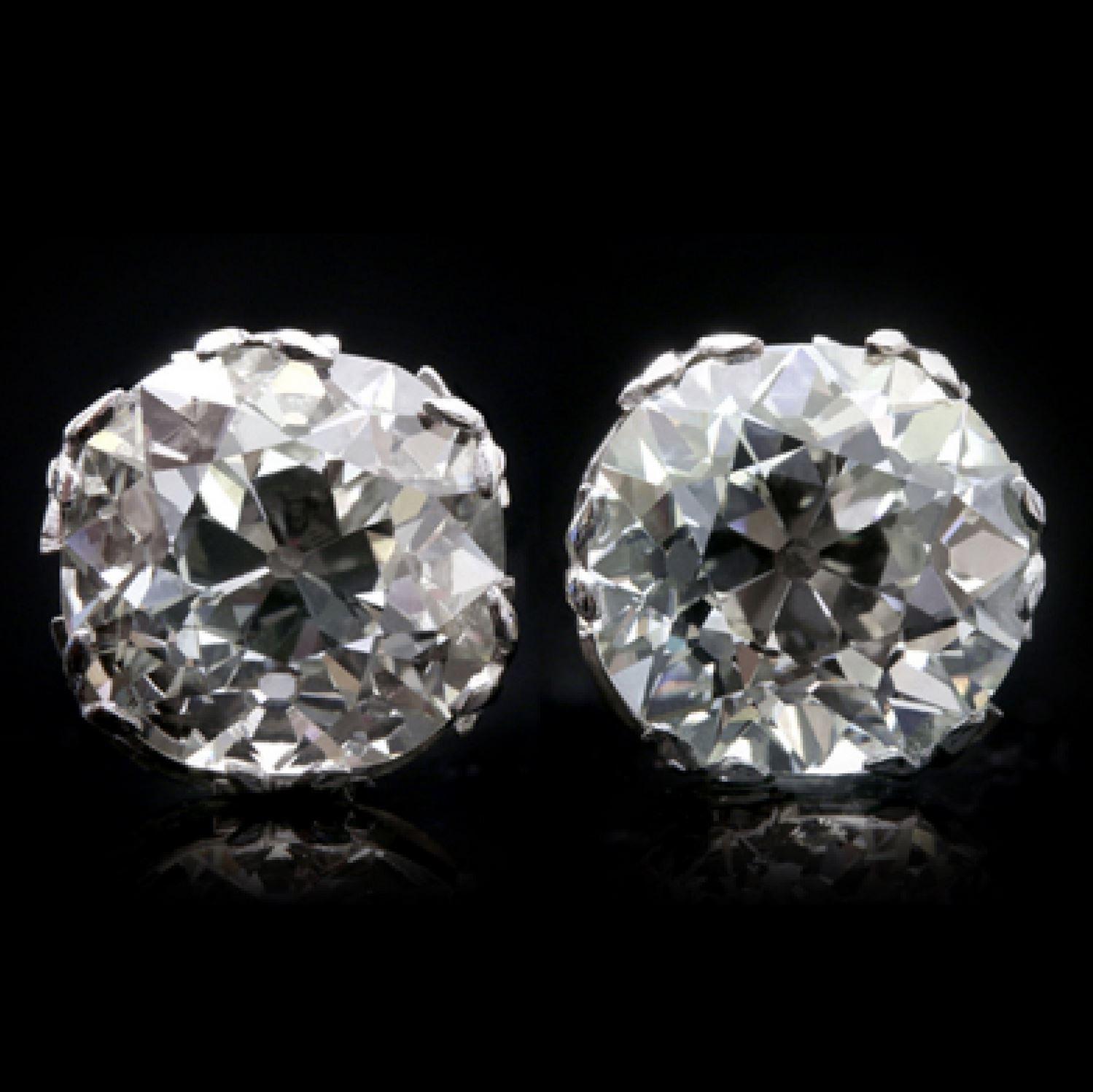Old Mine Cushion Shape Diamond Stud Earrings, circa 1920 For Sale 2