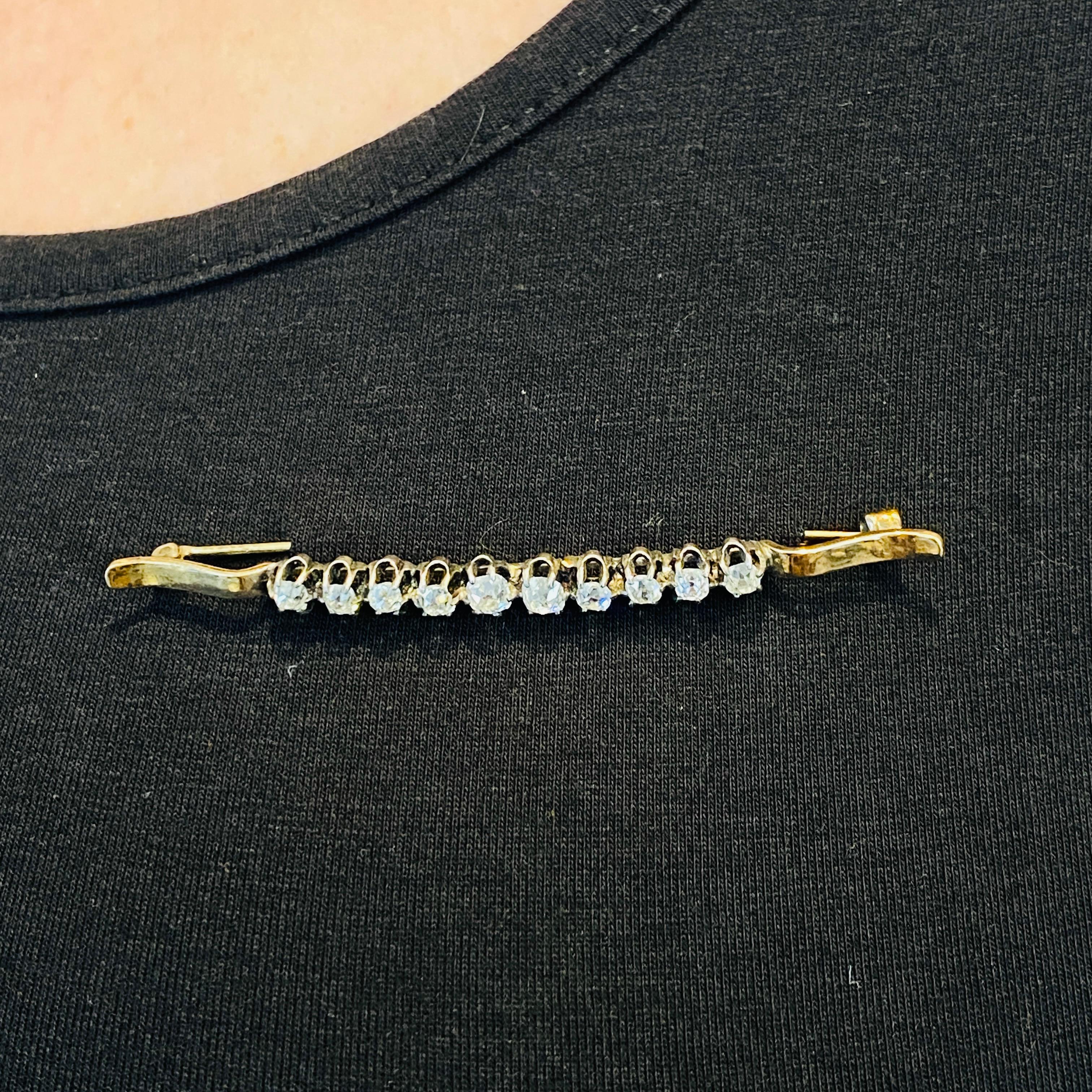 Victorian Old Mine Cut Diamond Bar Brooch, 1.75 Carats in 14K Gold and Sterling Silver Lv For Sale