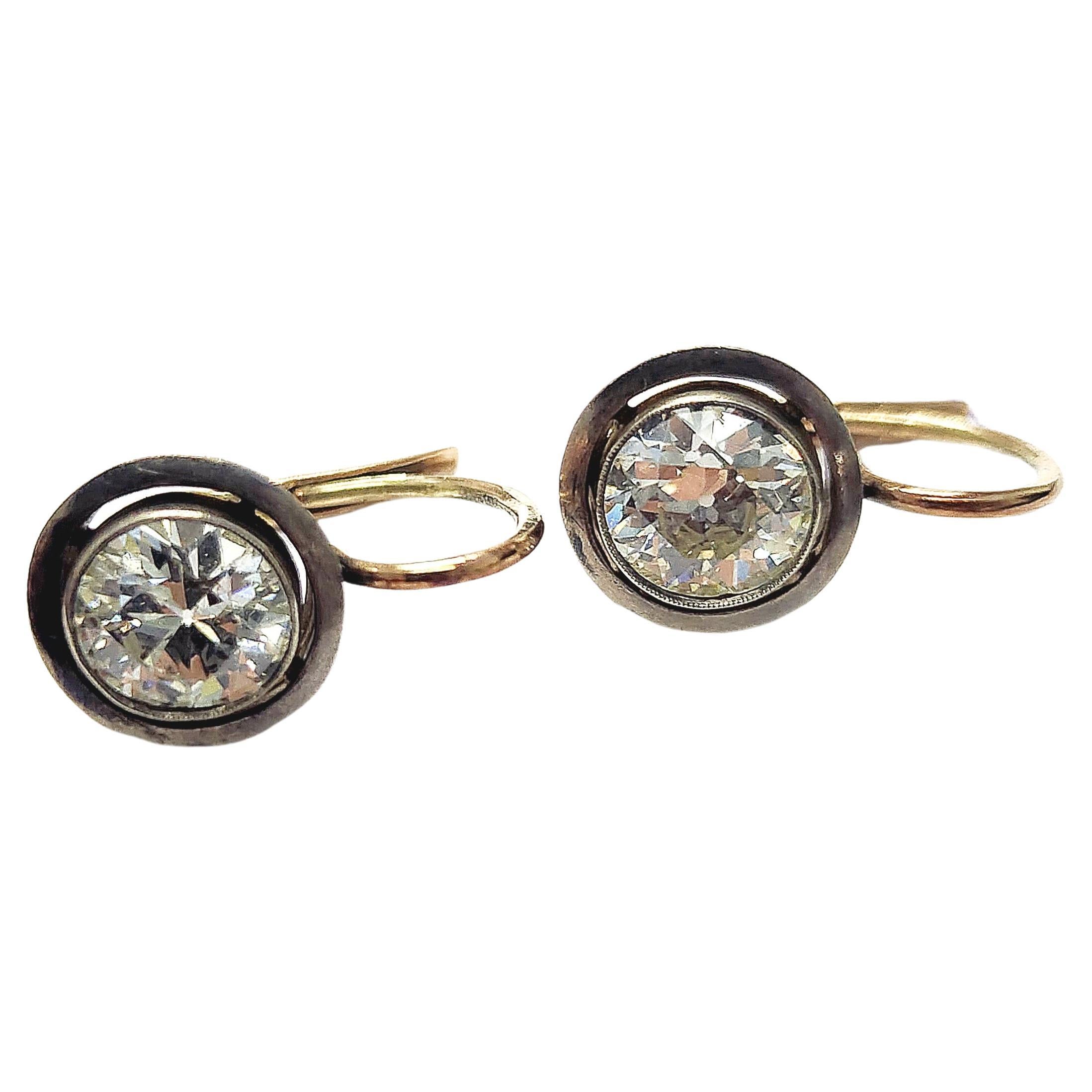 Alte Mine Cut Diamant Solitair Gold Ohrringe im Zustand „Gut“ in Cairo, EG