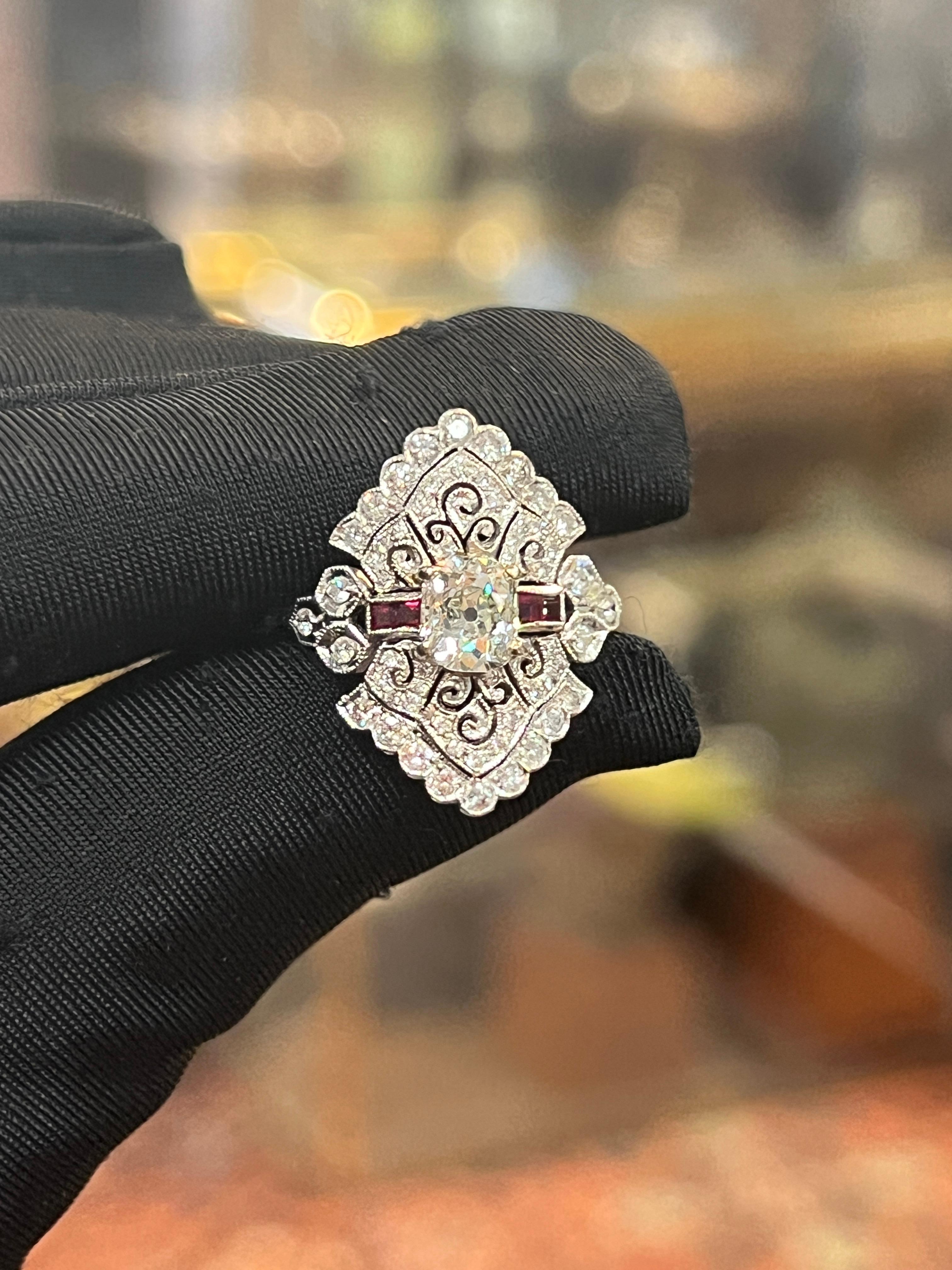 Taille mixte Bague en diamant et rubis ancienne mine en vente