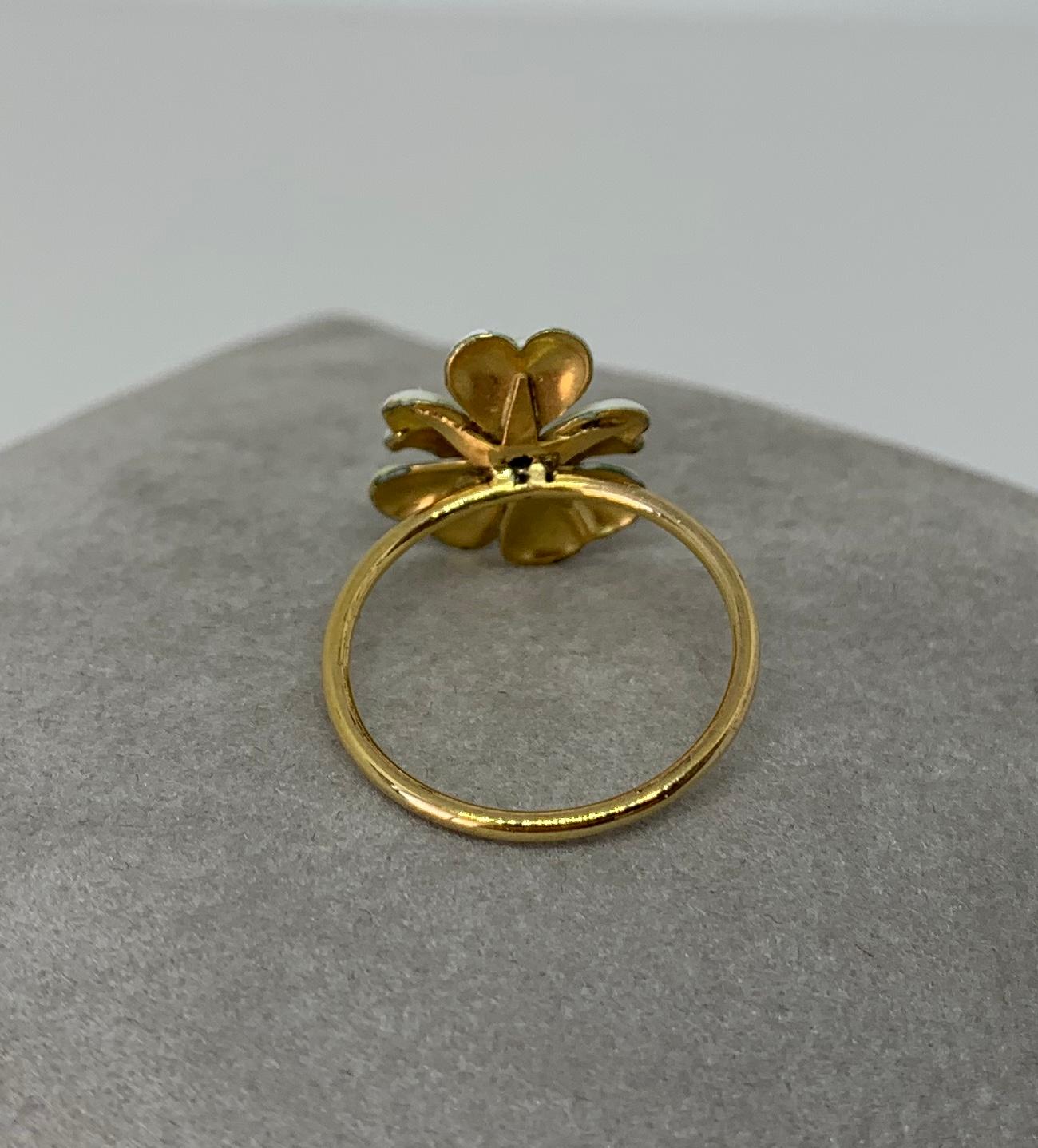 Bague fleur de panthère ancienne victorienne en or 14 carats, émaillée et diamants, vieille mine en vente 3