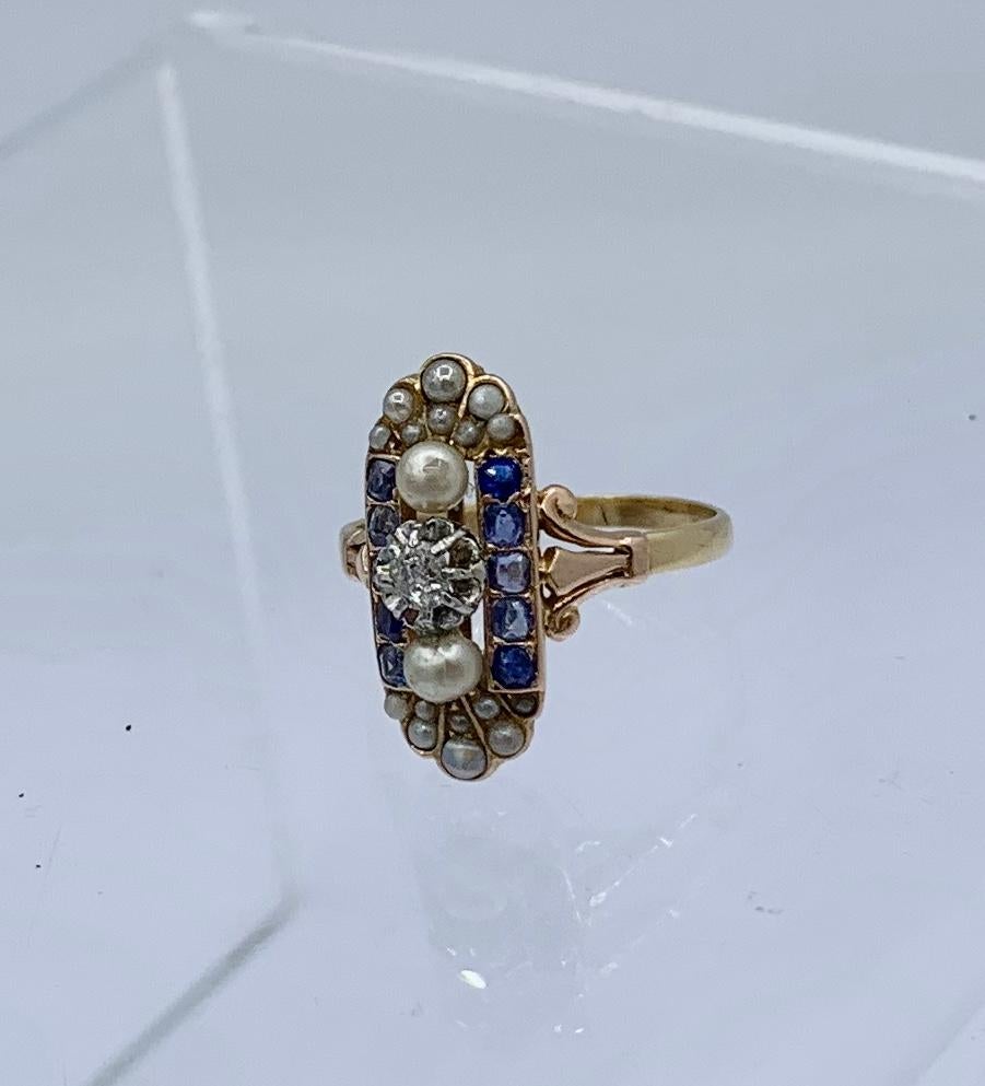 Old Mine Diamond Natural Sapphire Platinum Wedding Engagement Ring Victorian For Sale 2