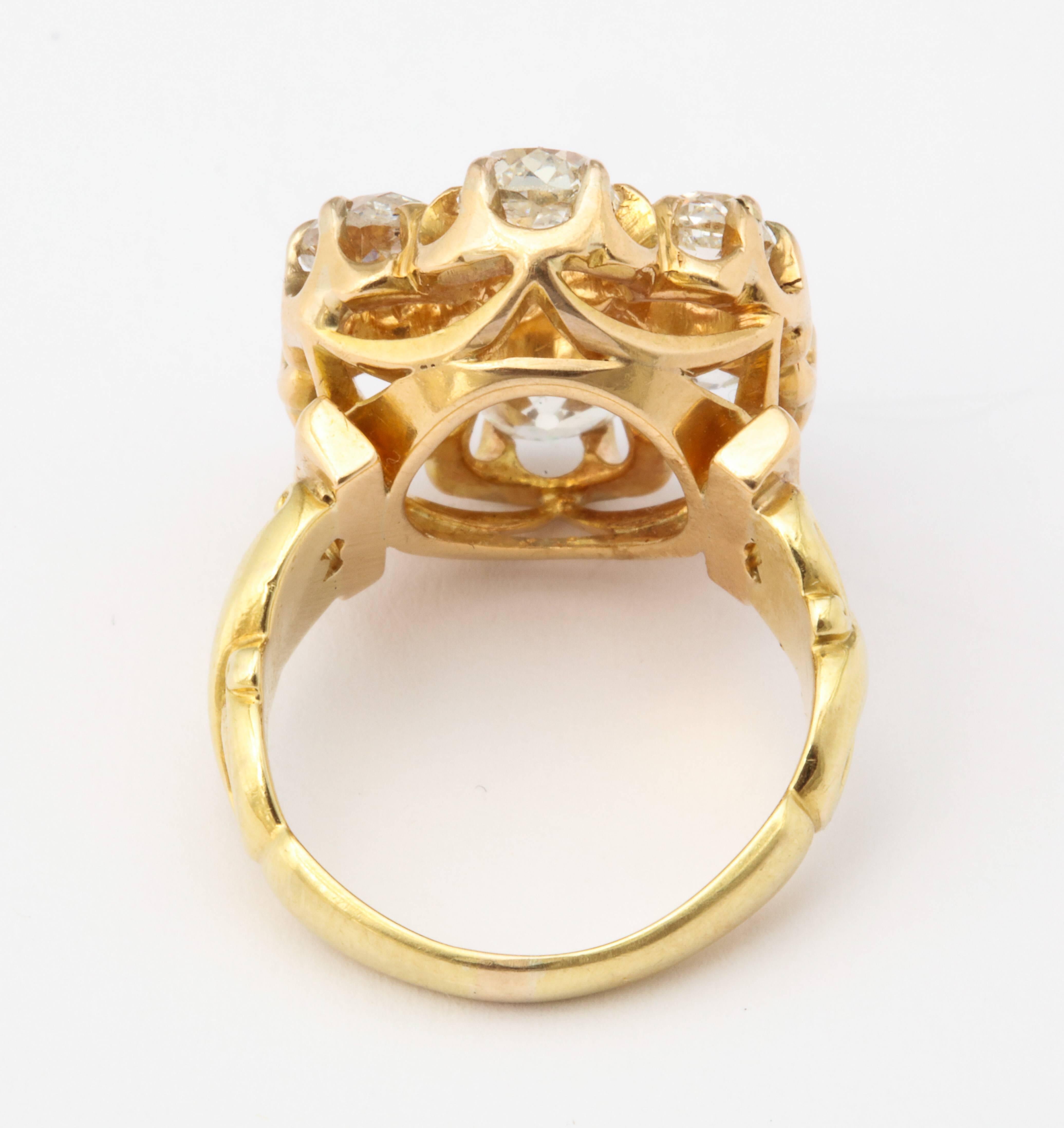 Old Mine Diamond Ring, 18 Karat Victorian In Excellent Condition For Sale In Stamford, CT