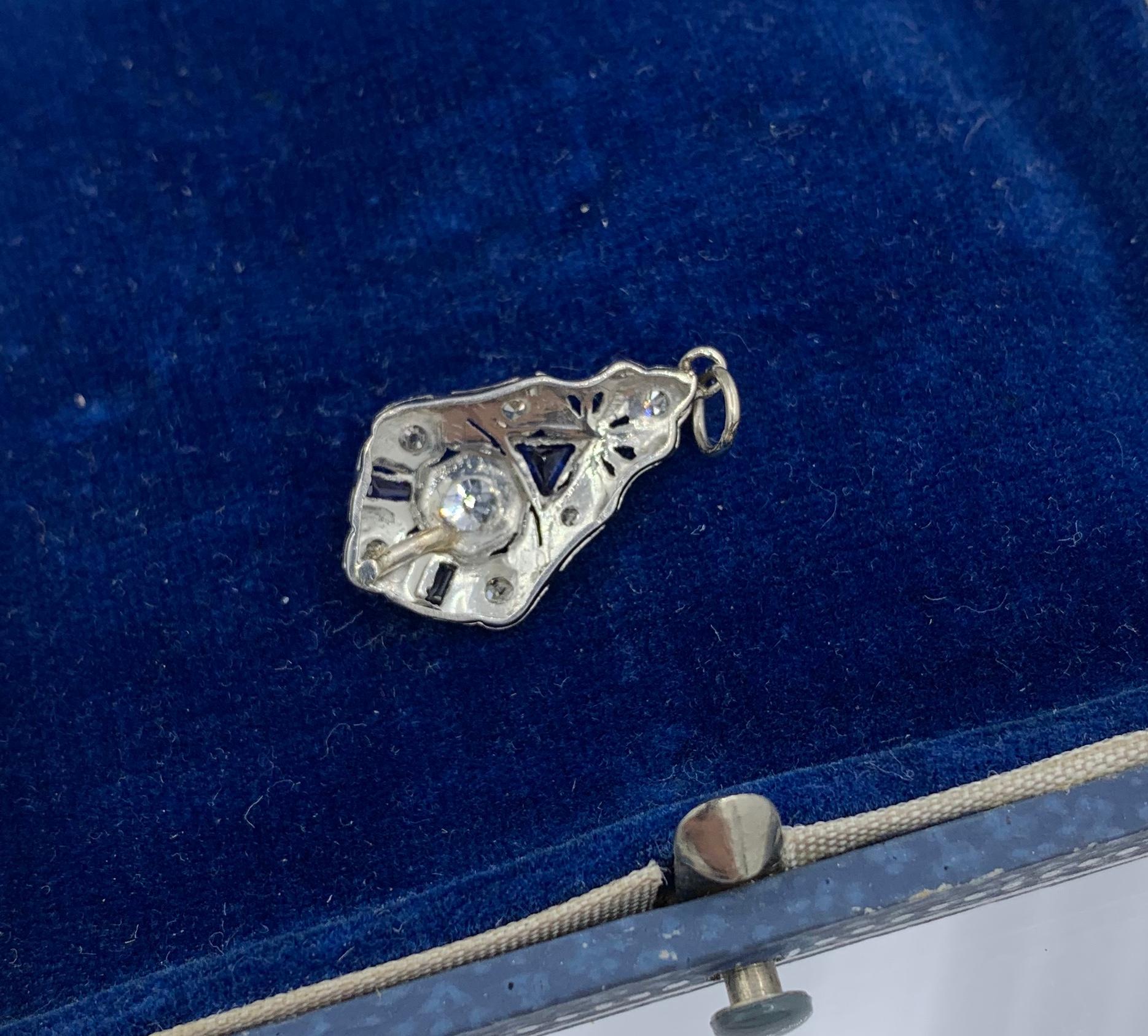 Women's Old Mine Diamond Sapphire 18 Karat Gold Pendant Lavaliere Art Deco Necklace