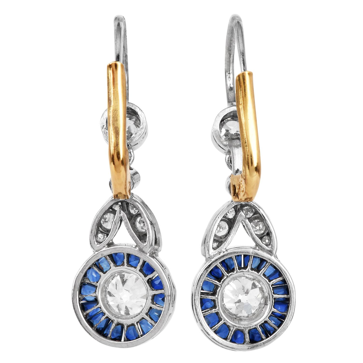 Boucles d'oreilles pendantes en platine avec saphir et diamant ancienne mine Excellent état - En vente à Miami, FL