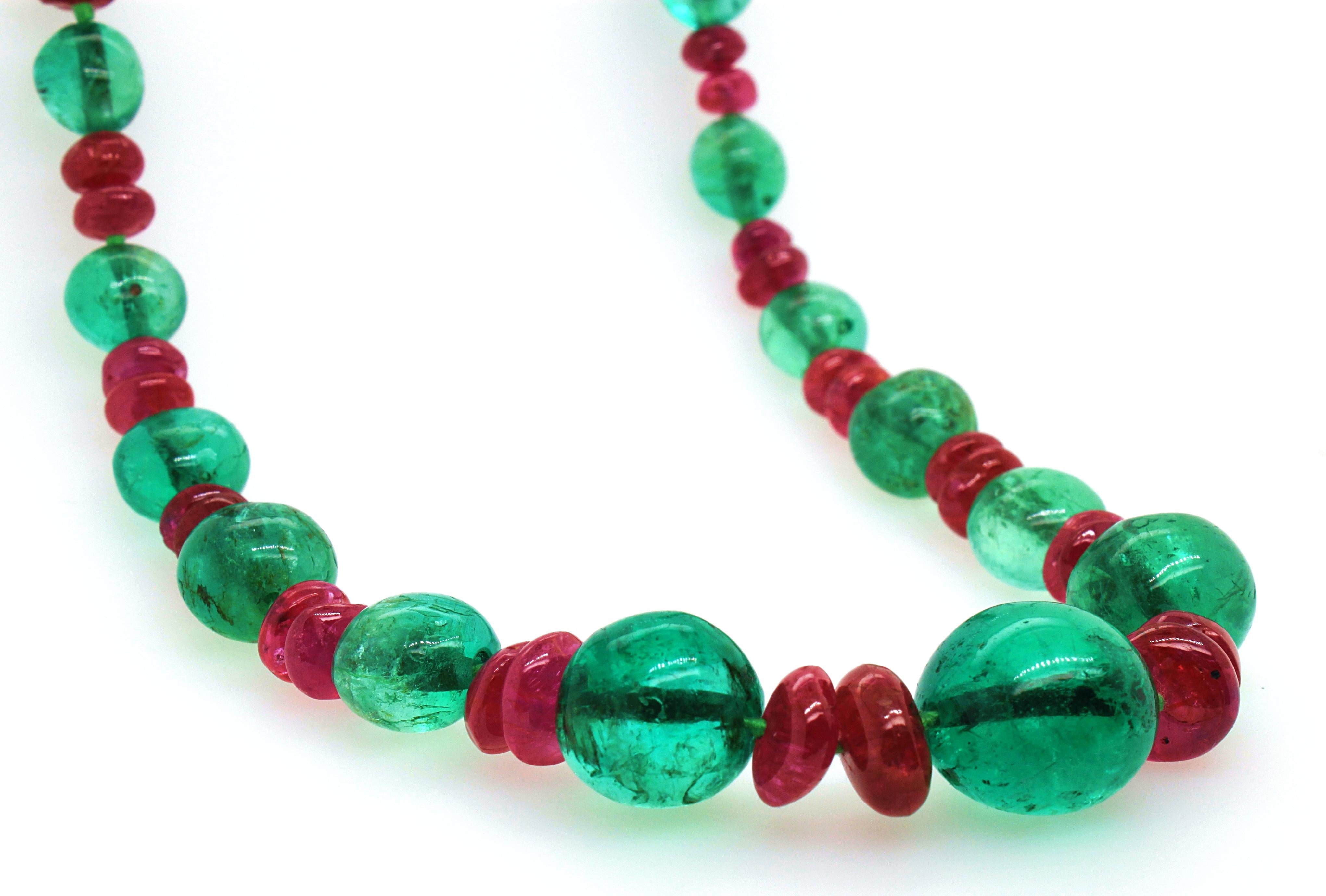 Women's or Men's Old-Mine Emerald, Ruby and Diamond Art Deco Necklace, France, ca. 1920s