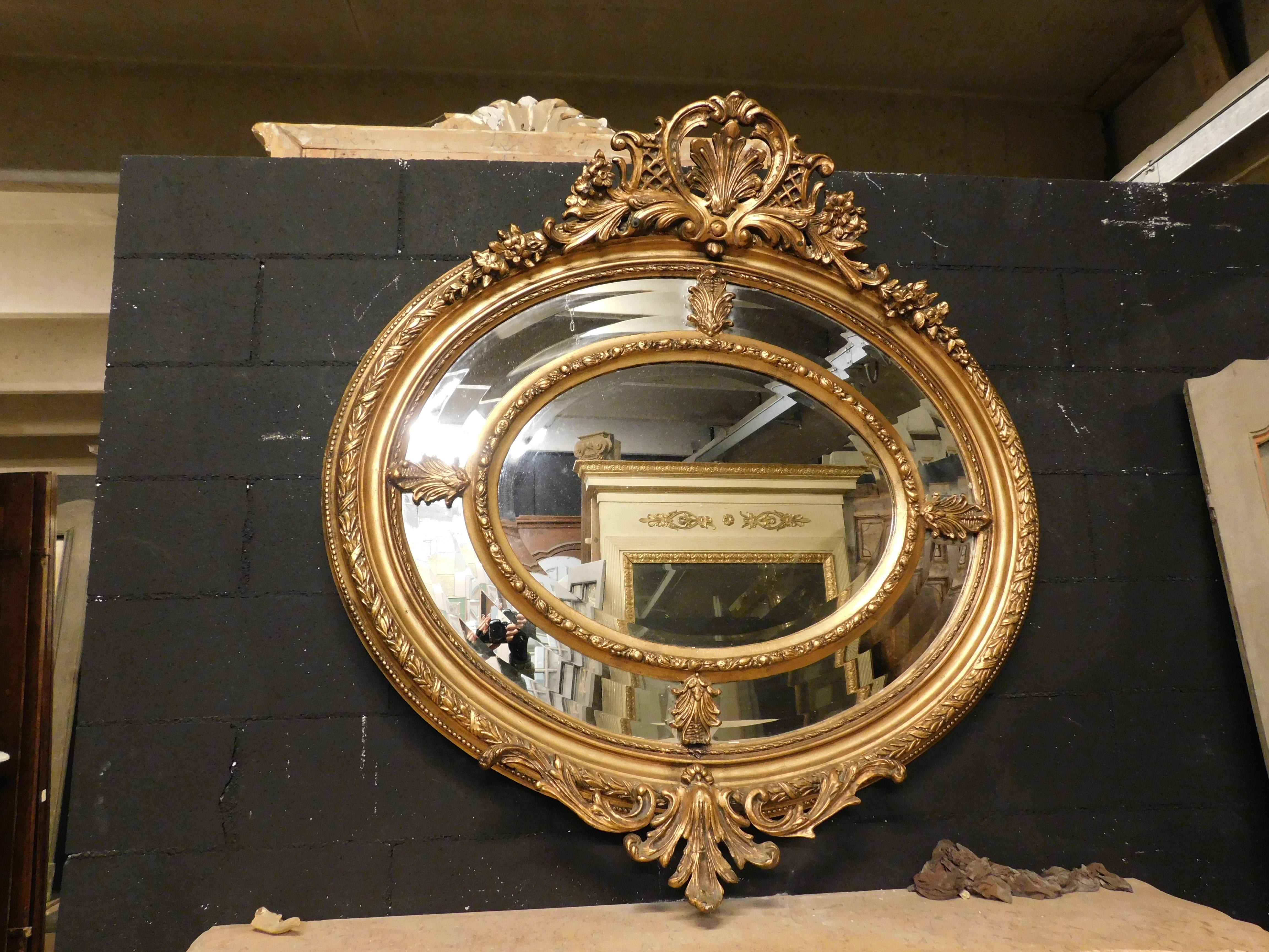 Carved Old mirror in gilded and richly carved wood, France For Sale