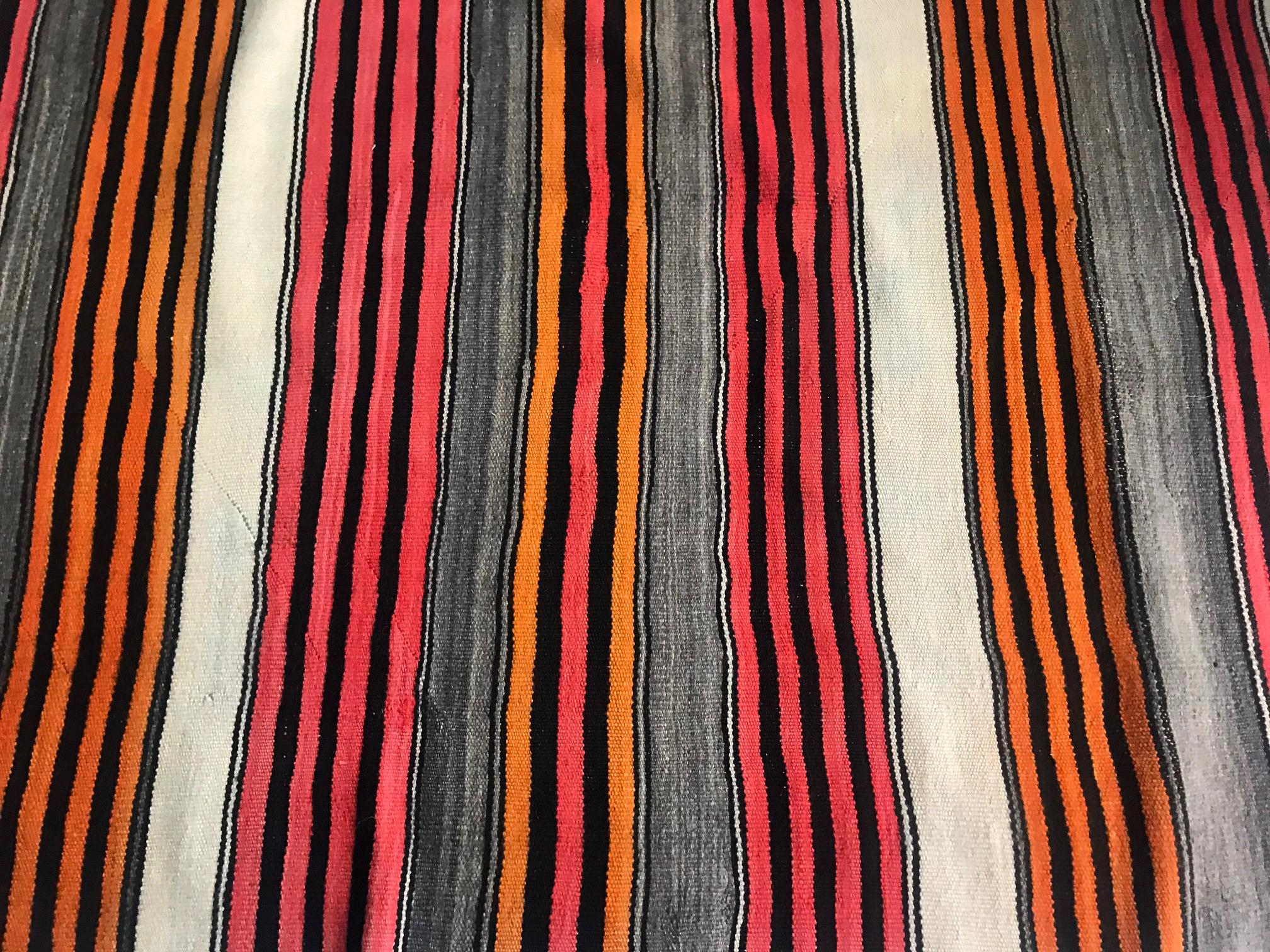Old Navajo Banded Blanket Diyog Weaving 2