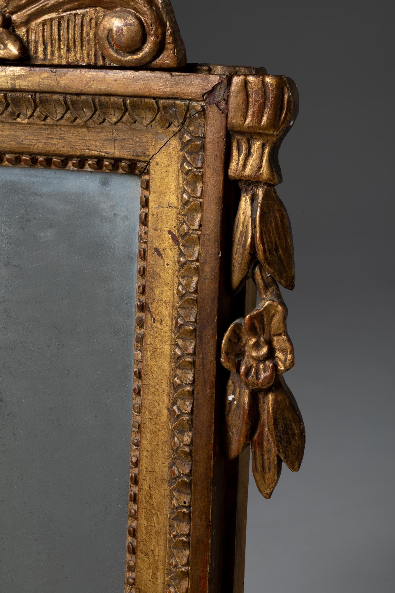 European Old Neoclassic Golden Mirror - XIX Century - Europe For Sale