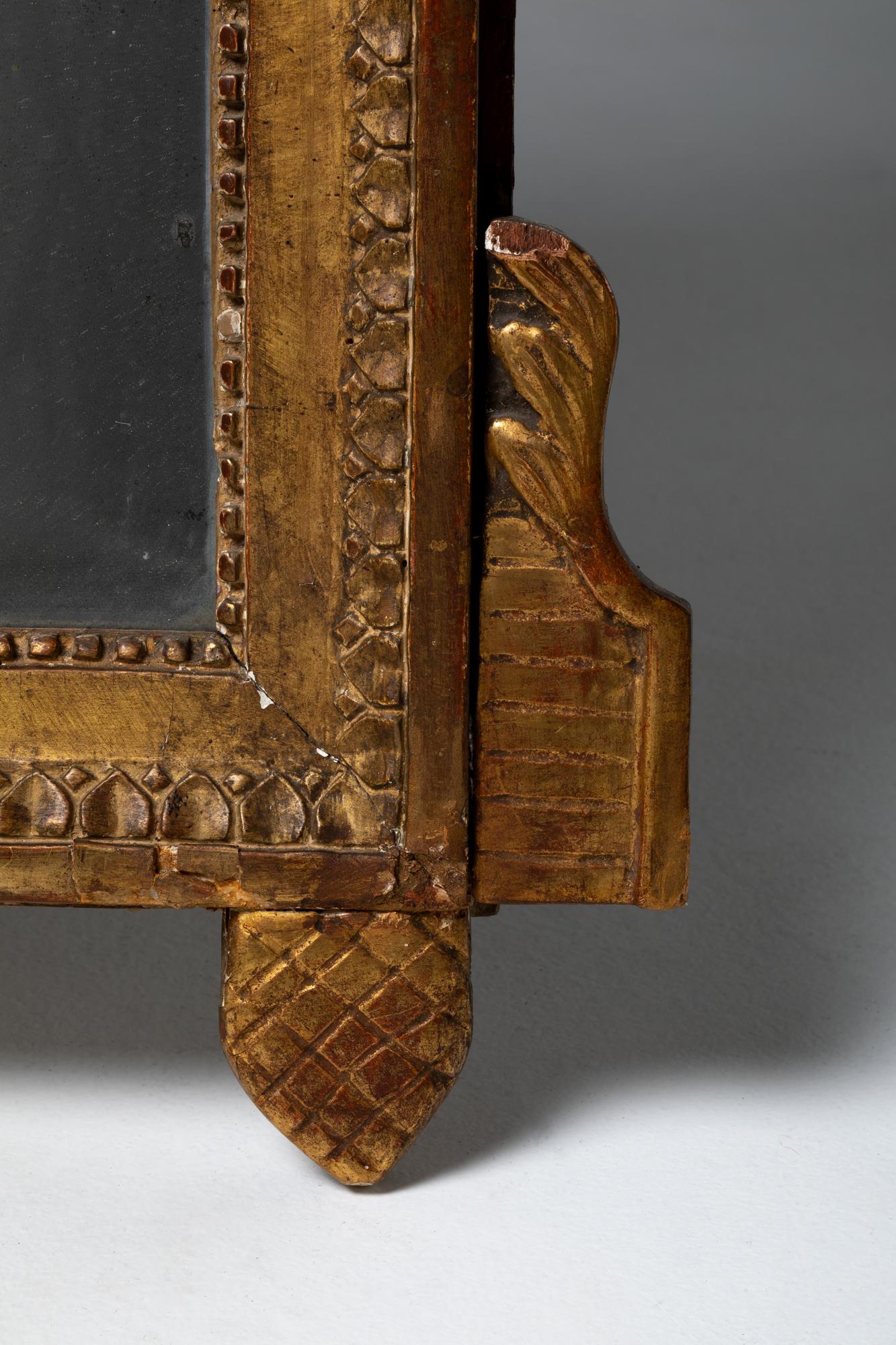 Alter neoklassischer goldener Spiegel - XIX Jahrhundert - Europa (Geschnitzt) im Angebot