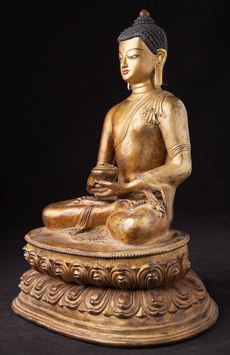 Vieille statue de Bouddha népalais du Népal  Bouddhas originaux Bon état - En vente à DEVENTER, NL