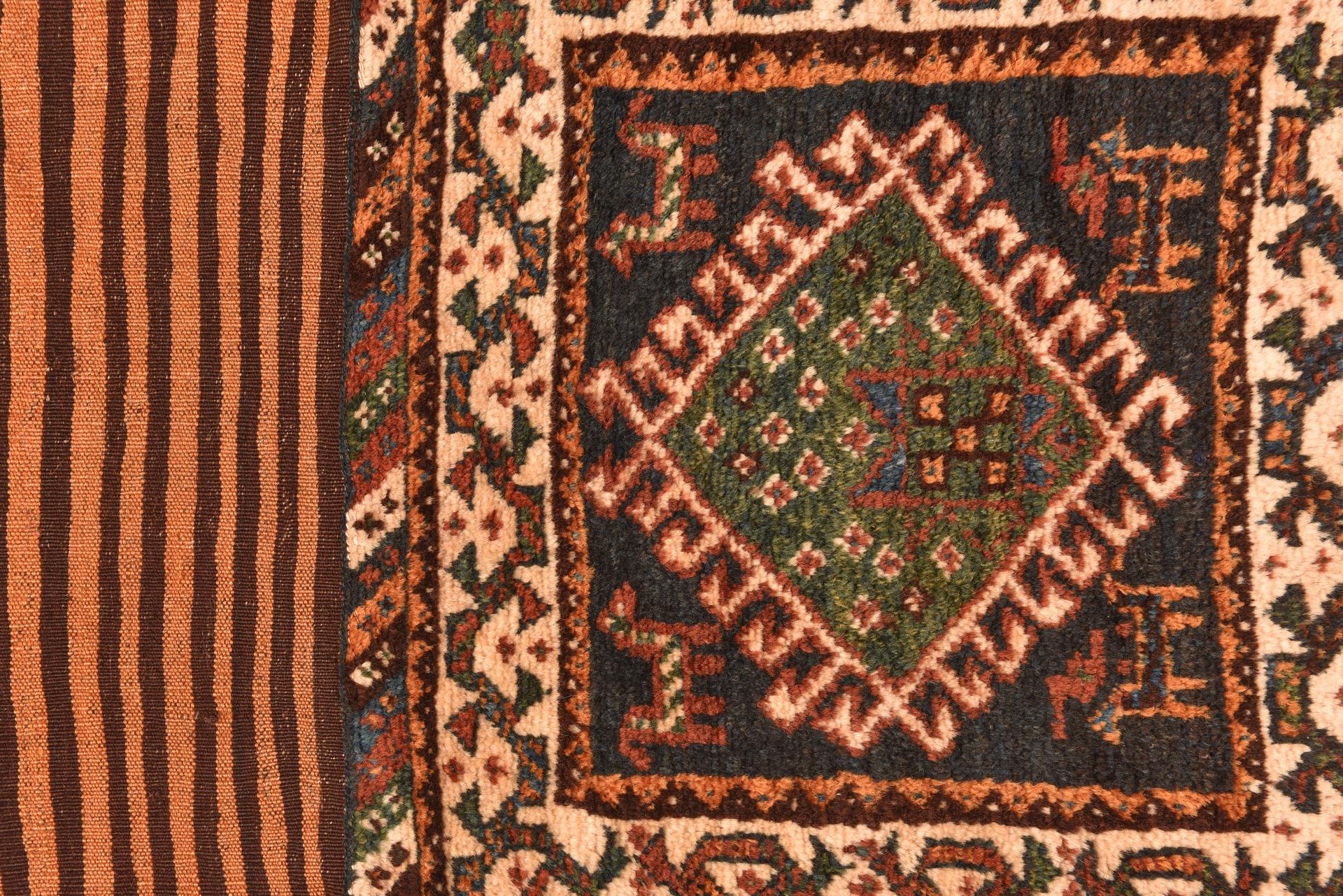 Old Nomadic Orientalischer Teppich (Wolle) im Angebot