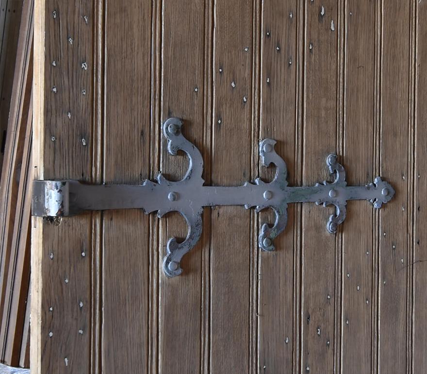 Early 19th Century Old oak wooden gate with wrought-iron hinges 19th Century For Sale