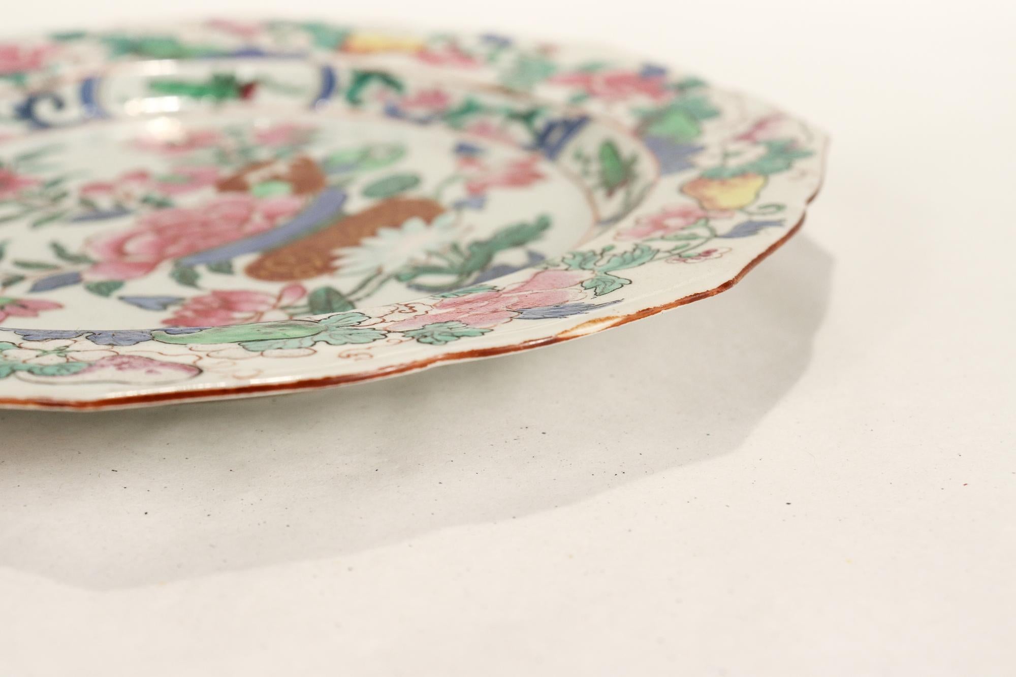 Old or Antique Chinese Export Famille Rose Plate with Basket of Flowers  For Sale 5