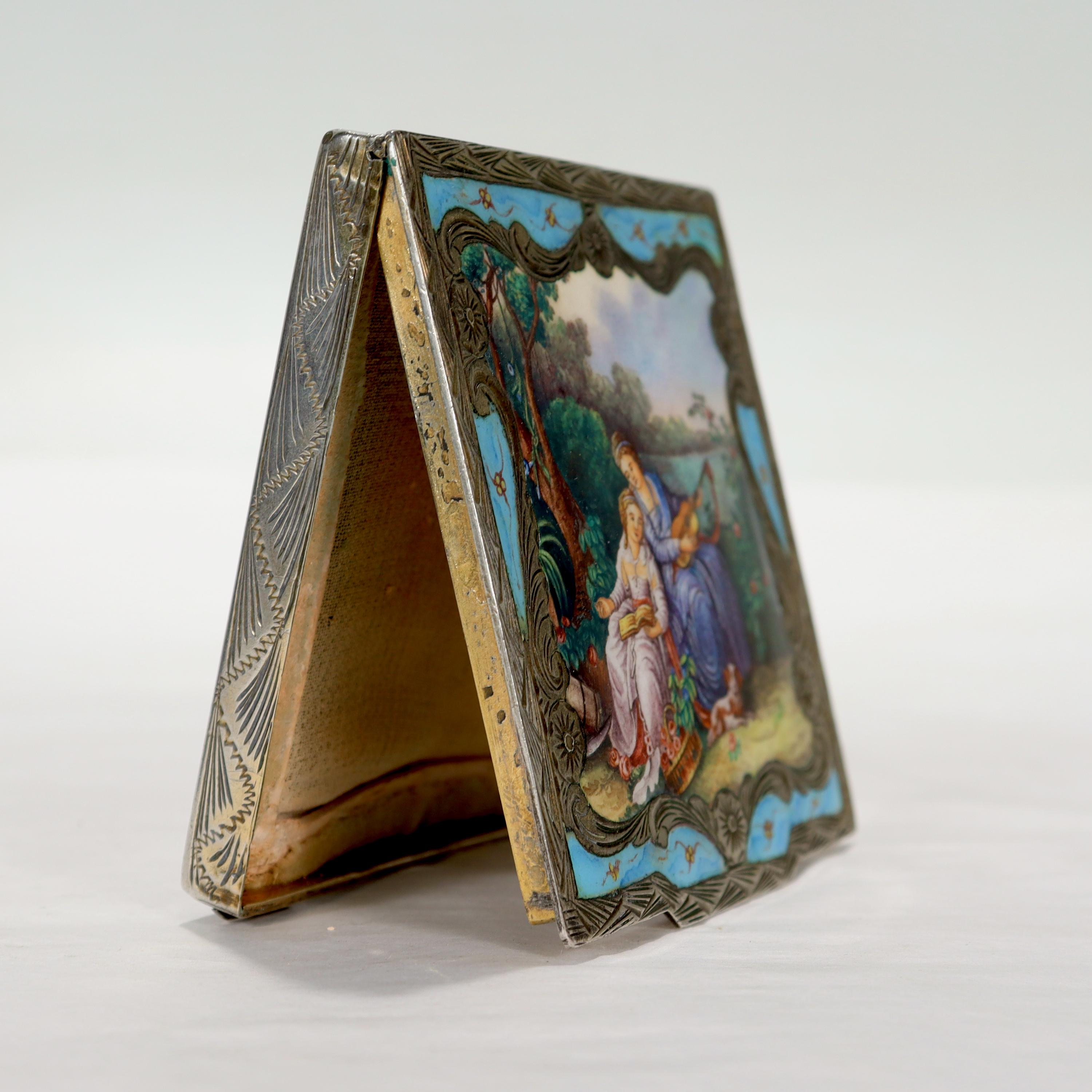 Old or Antique Italian Silver & Enamel Compact with its Original Box For Sale 4
