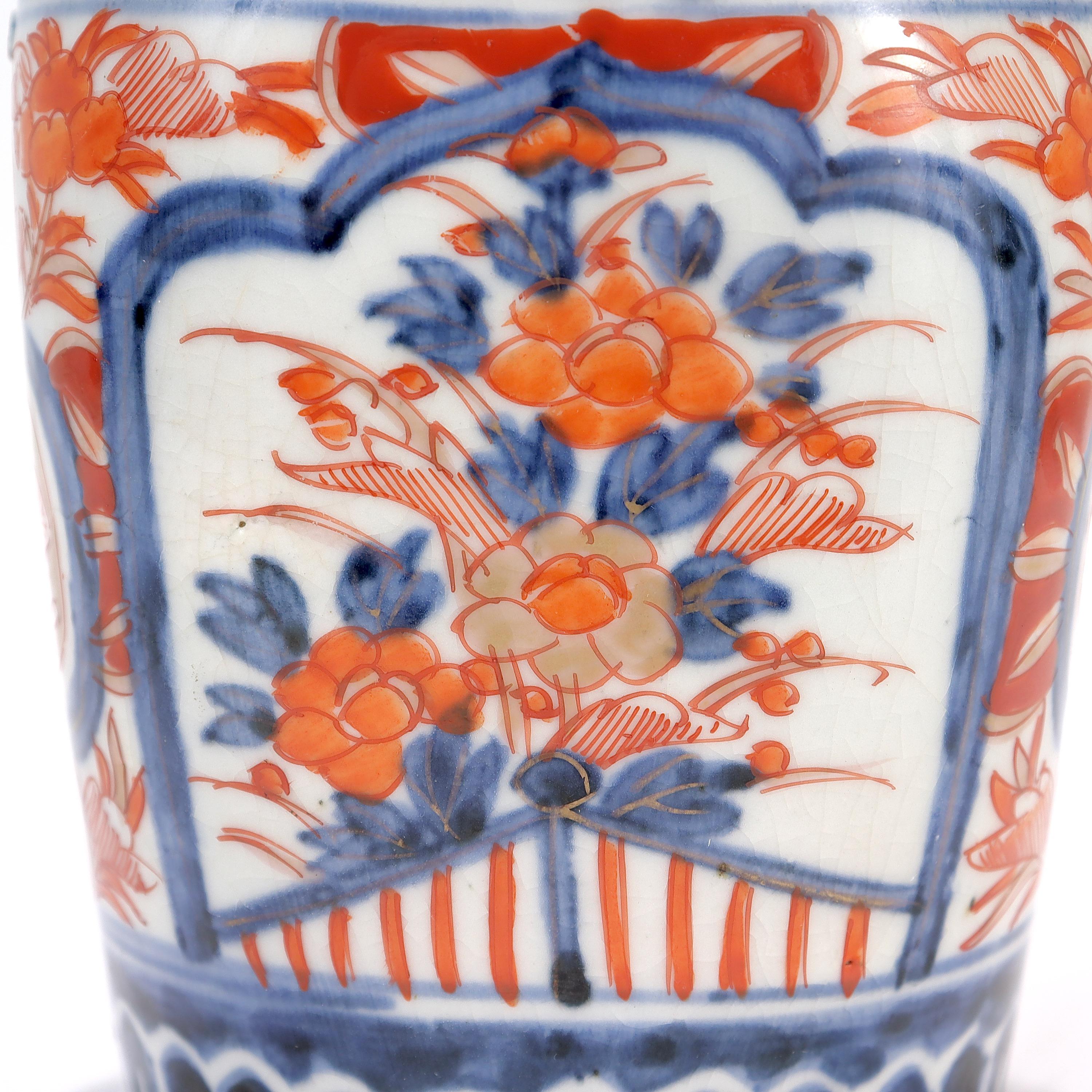 Old or Antique Japanese Imari Porcelain Covered Jar or Urn For Sale 5