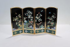 Altes oder antikes japanisches Inaba-Cloisonné-Tischschirm mit Vögeln und Blumen