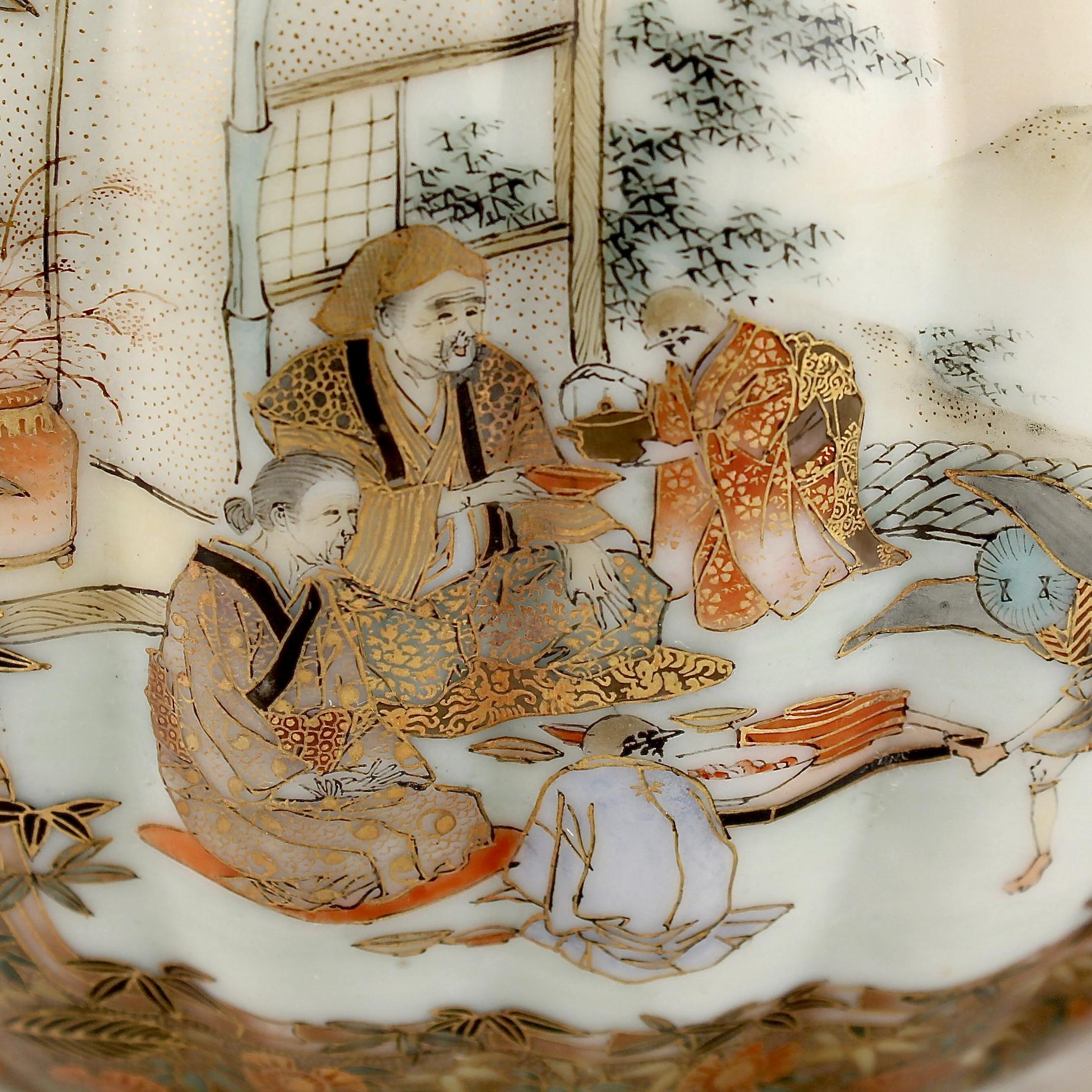 Old or Antique Signed Japanese Satsuma-Style Kutani Porcelain Teapot  1