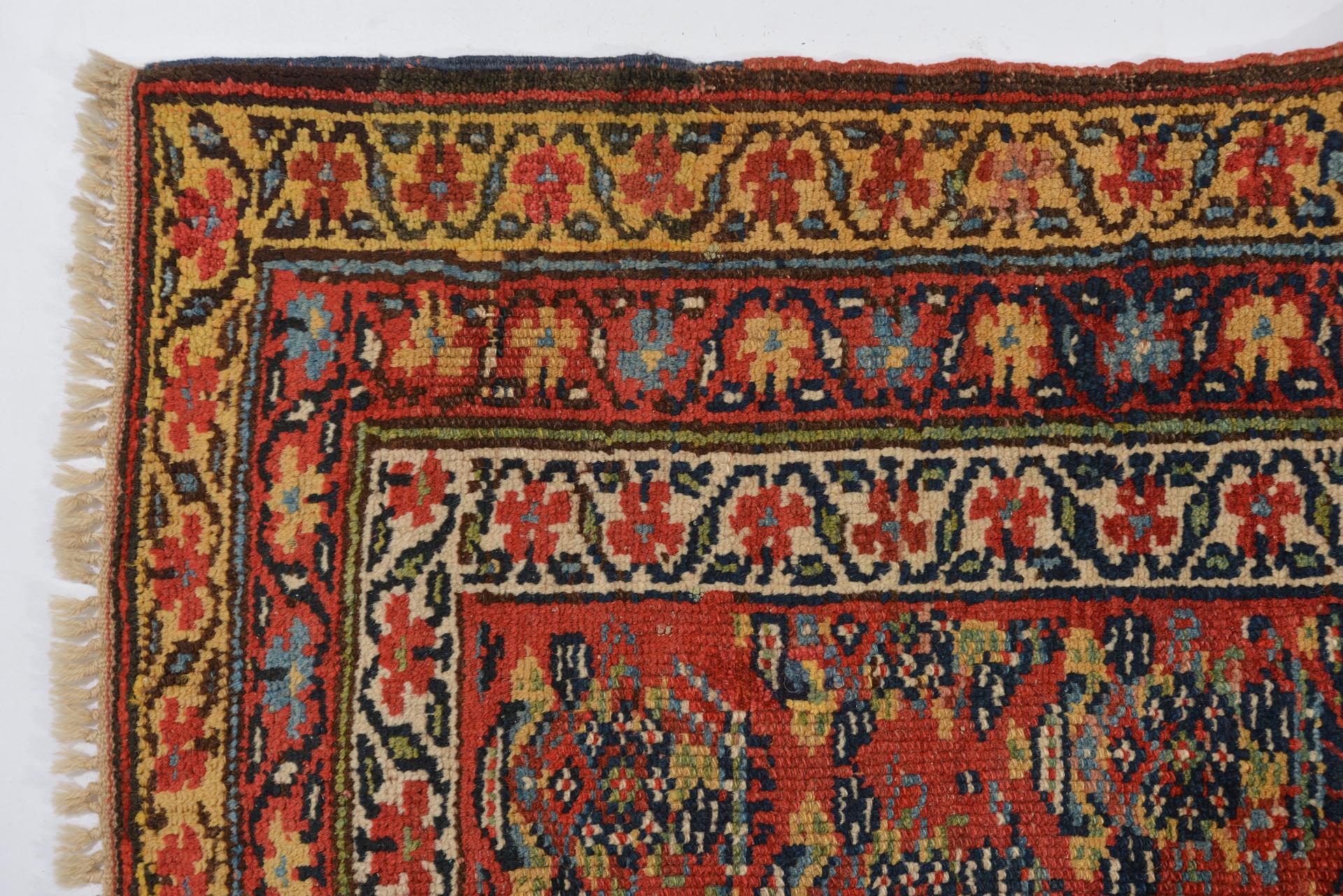 20ième siècle Tapis oriental ancien en vente