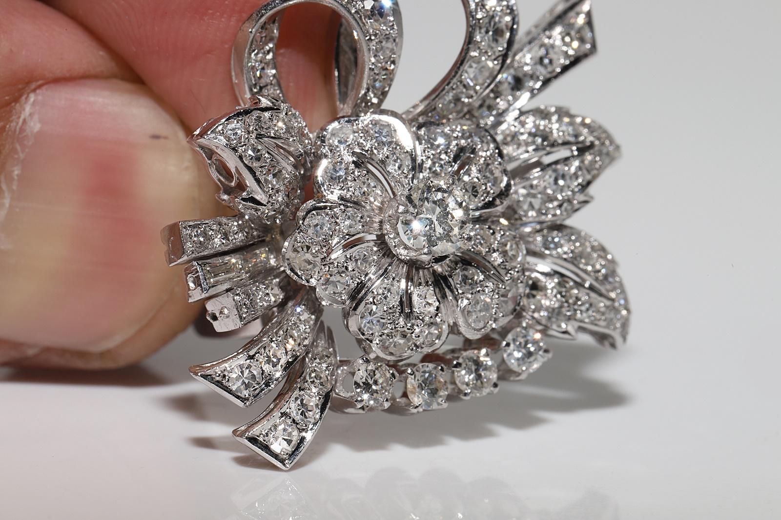 Old Original Circa 1950er Jahre Platin  Ohrring mit natürlichen Diamanten und Blumen im Angebot 7