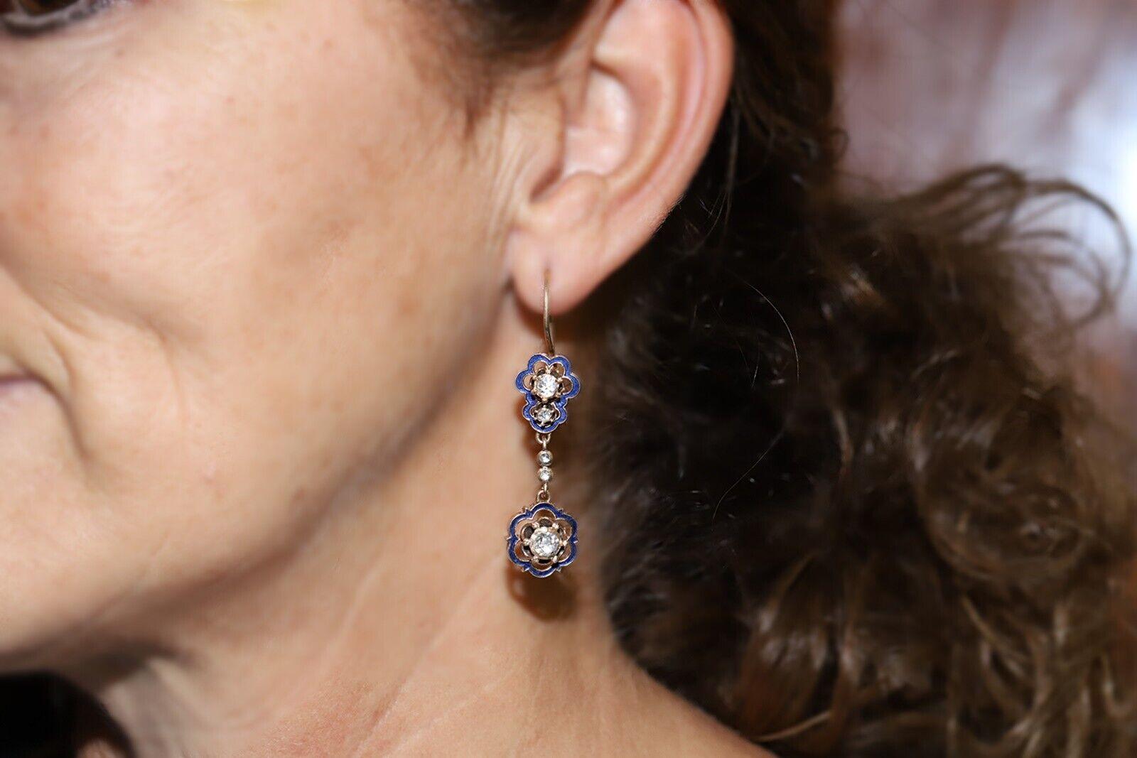 Boucles d'oreilles d'origine des années 1960, en or 8 carats, émail et diamants naturels taille rose en vente 6