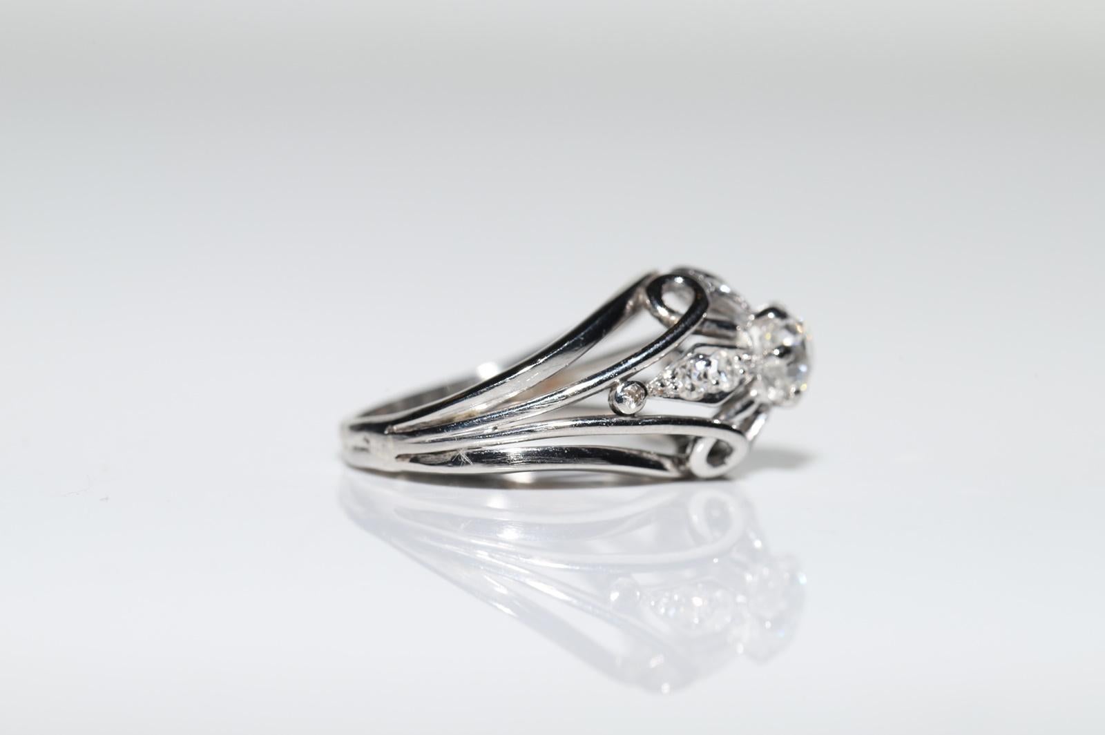 Old Original Vintage Circa 1960s Platinum Natural Diamond Decorated Ring For Sale 5