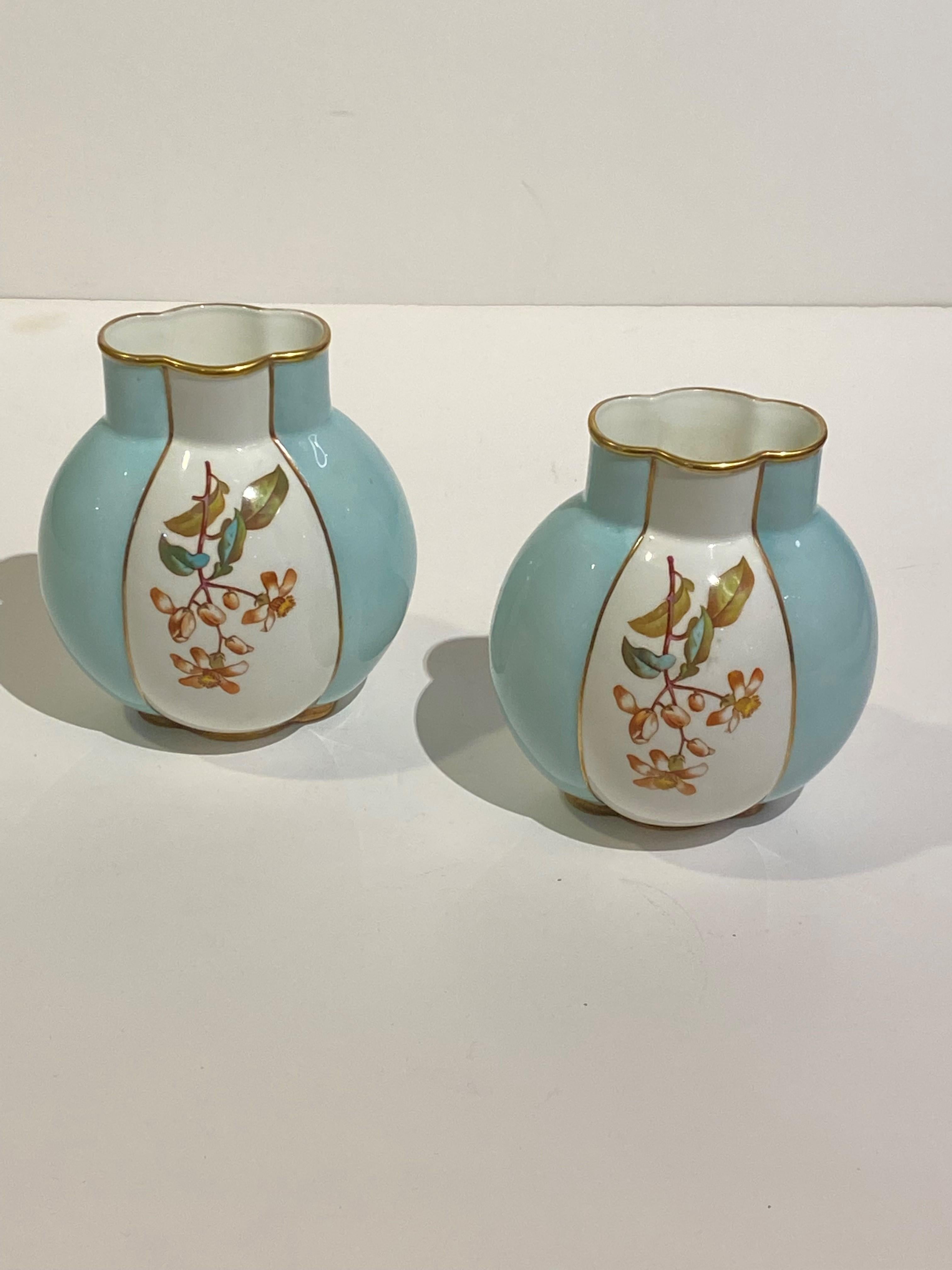 20th Century Old Pair of Milton Ovoid Shaped Hand Painted Vases from England For Sale