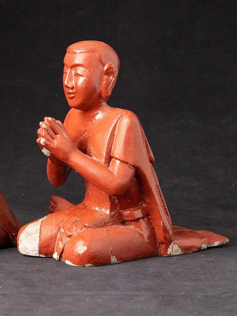 Old pair of monk statues from Burma For Sale 6
