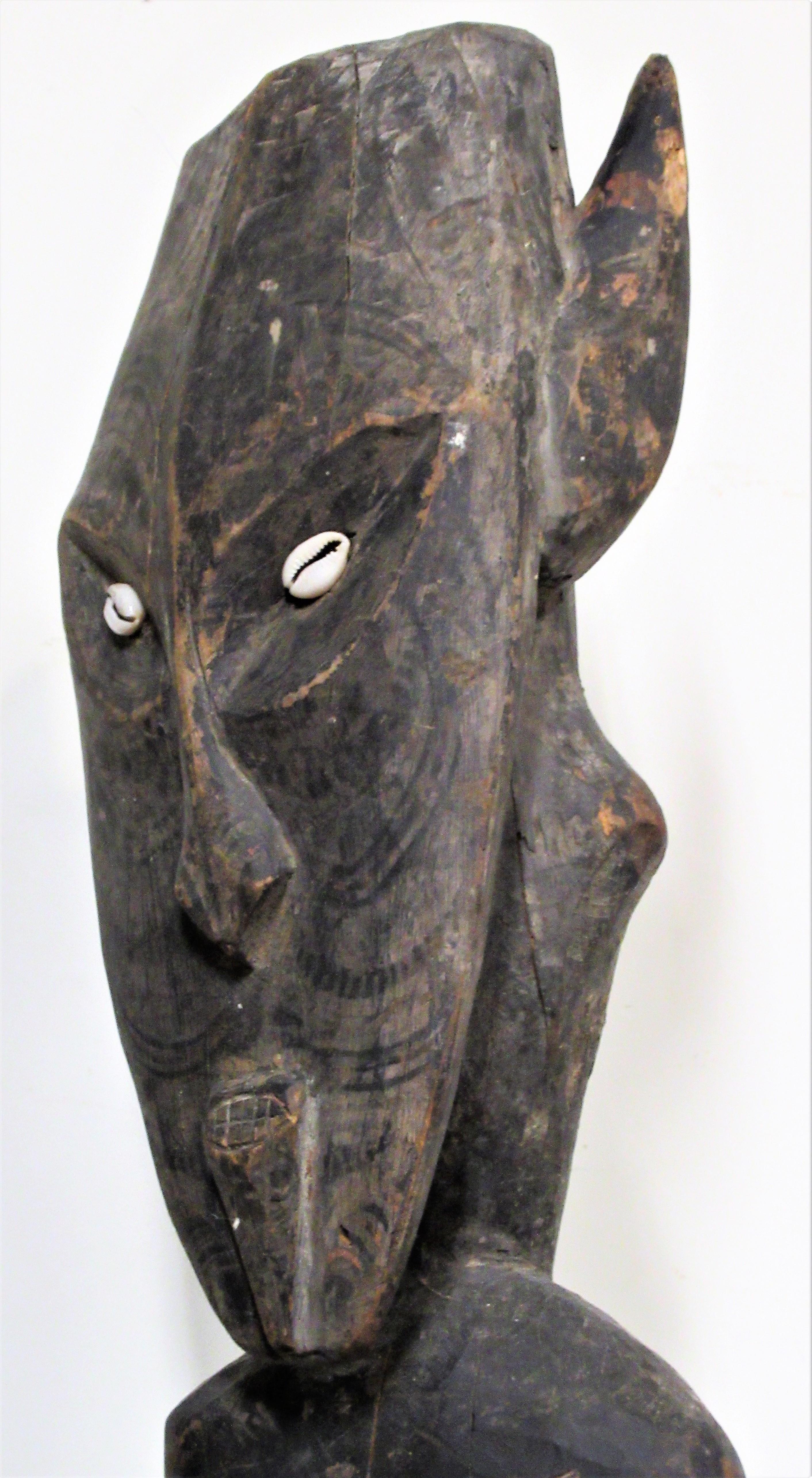 Old Papua New Guinea Ancestral Standing Figure For Sale 2