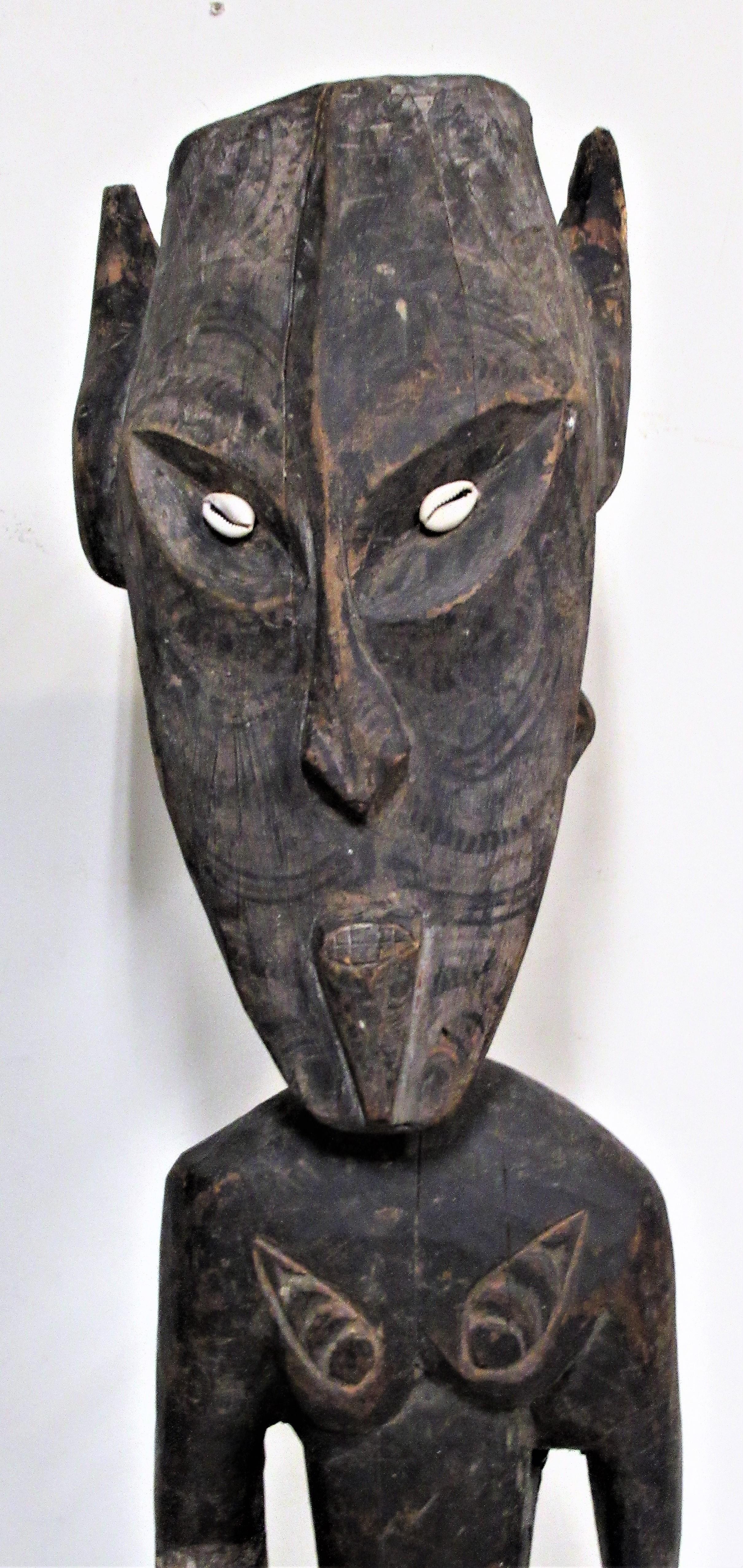 Old Papua New Guinea Ancestral Standing Figure For Sale 7