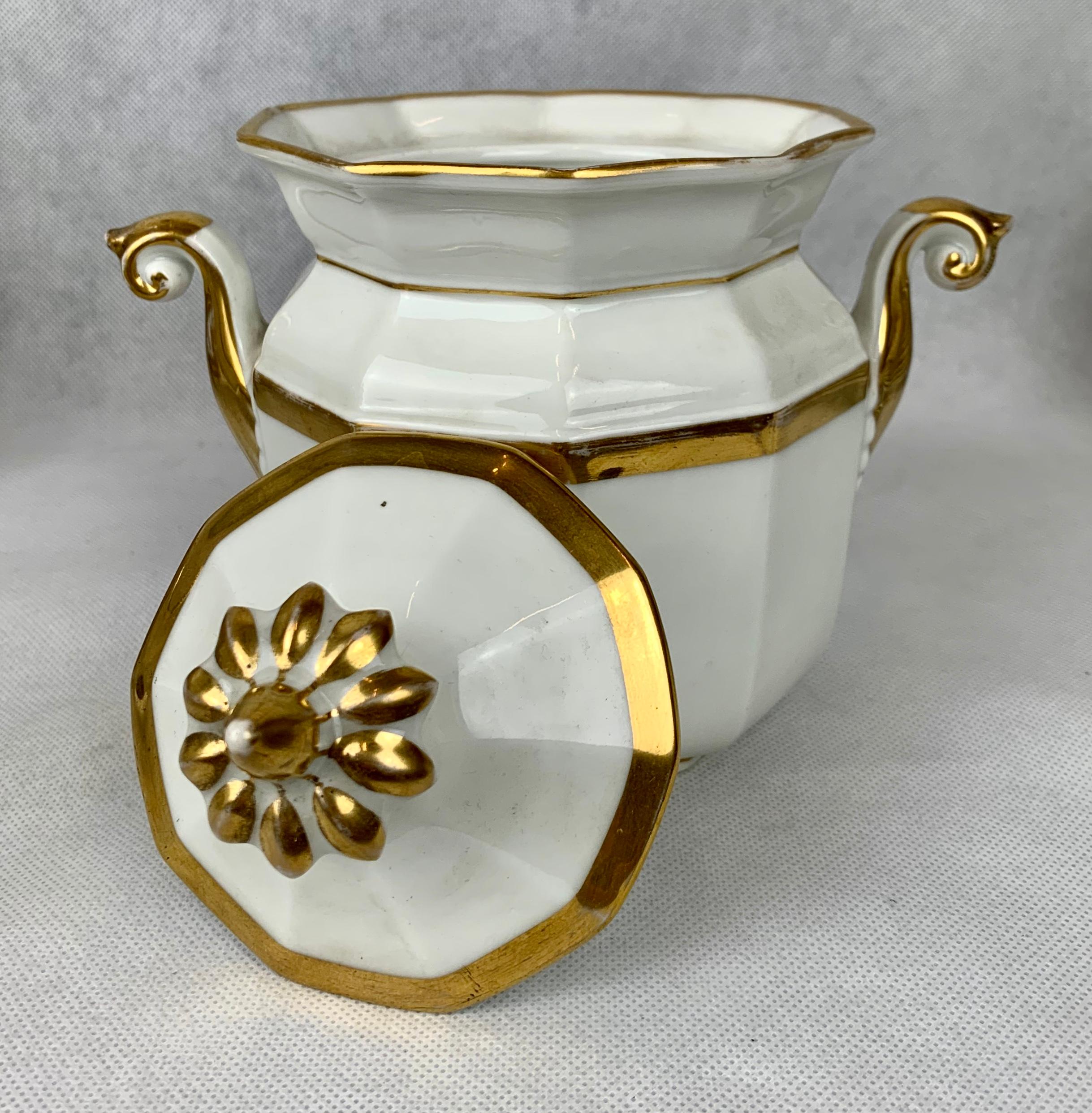 Old Paris Porcelain Tea Service for 8- 32 Pce. Porcelain with Gold Trim In Good Condition In West Palm Beach, FL
