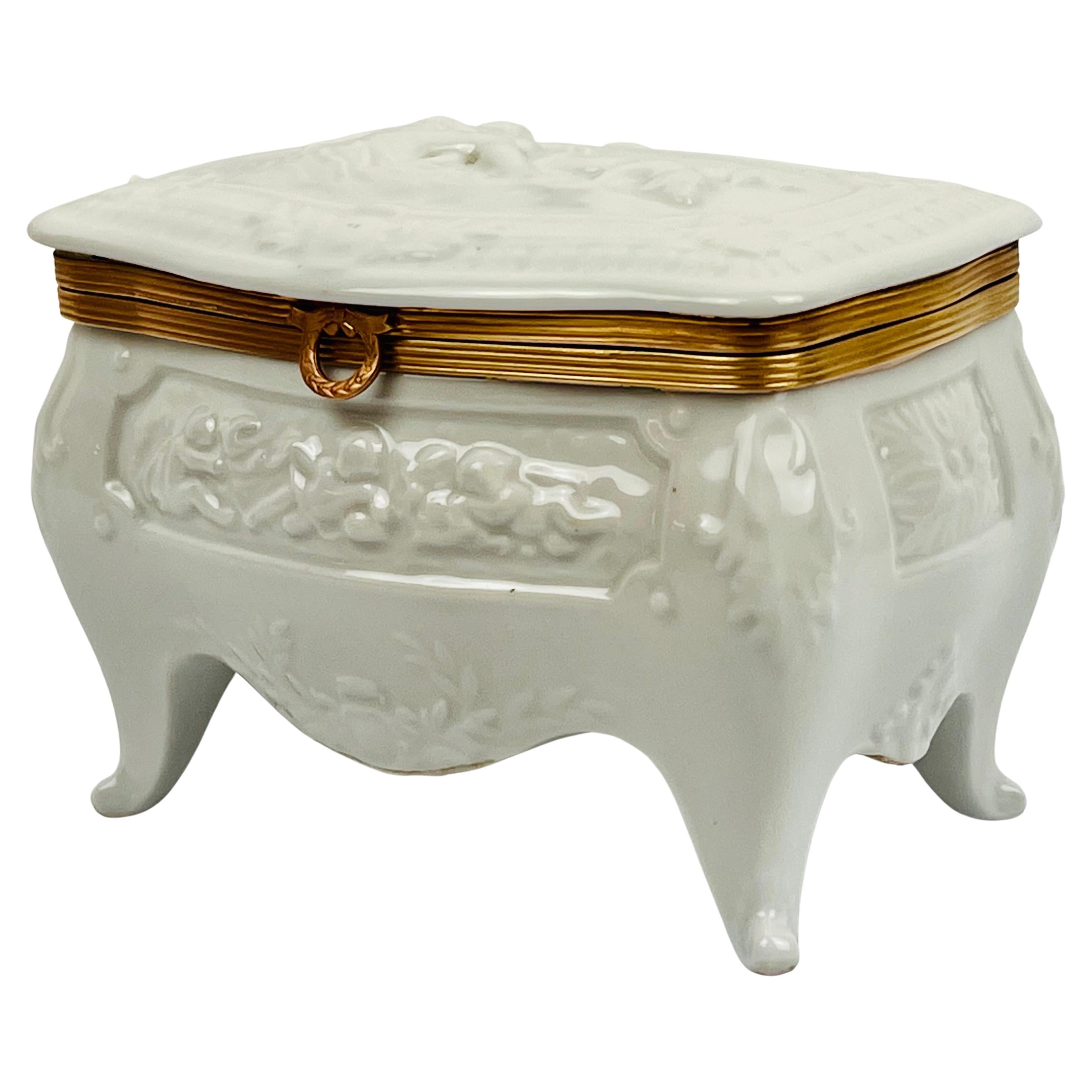 Large Old Paris Porcelain Bombé Shaped White Glazed Box-Hinged and Footed