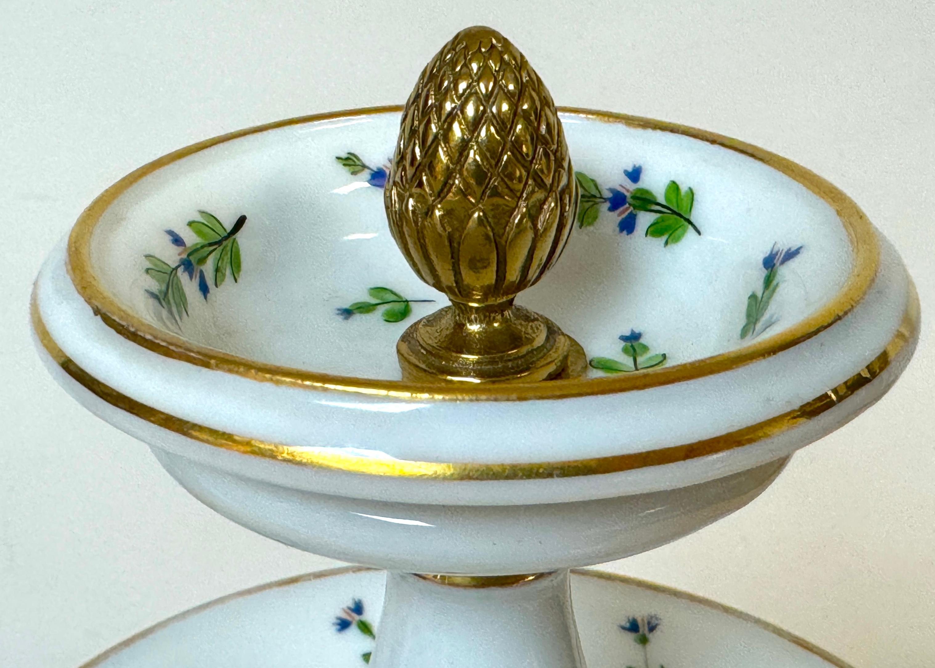 Old Paris Porcelana y Bronce Dorado  Compote/Tazza 