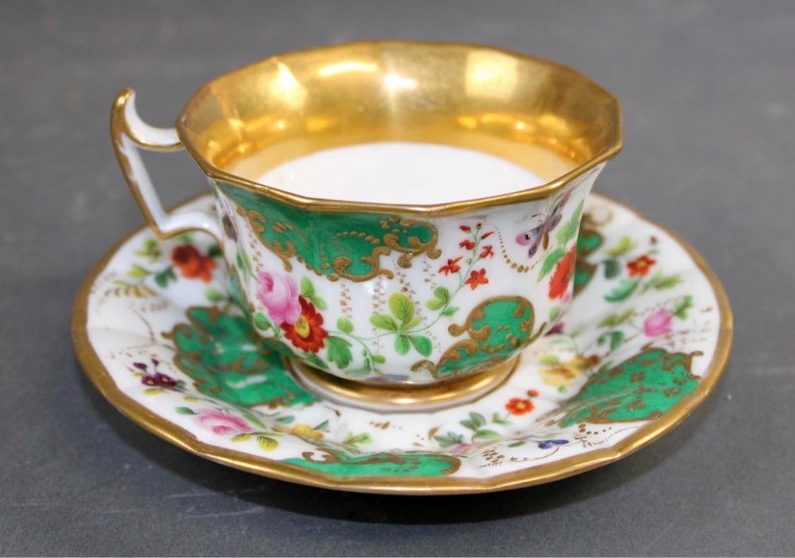 Beautiful hand-painted porcelain made in France

Tea Service for 6 

Tea Cups and Saucers 

Creamer & Sugar

Bowl 

Large Tea Pot

Small Tea Pot

Largest Piece measures 10