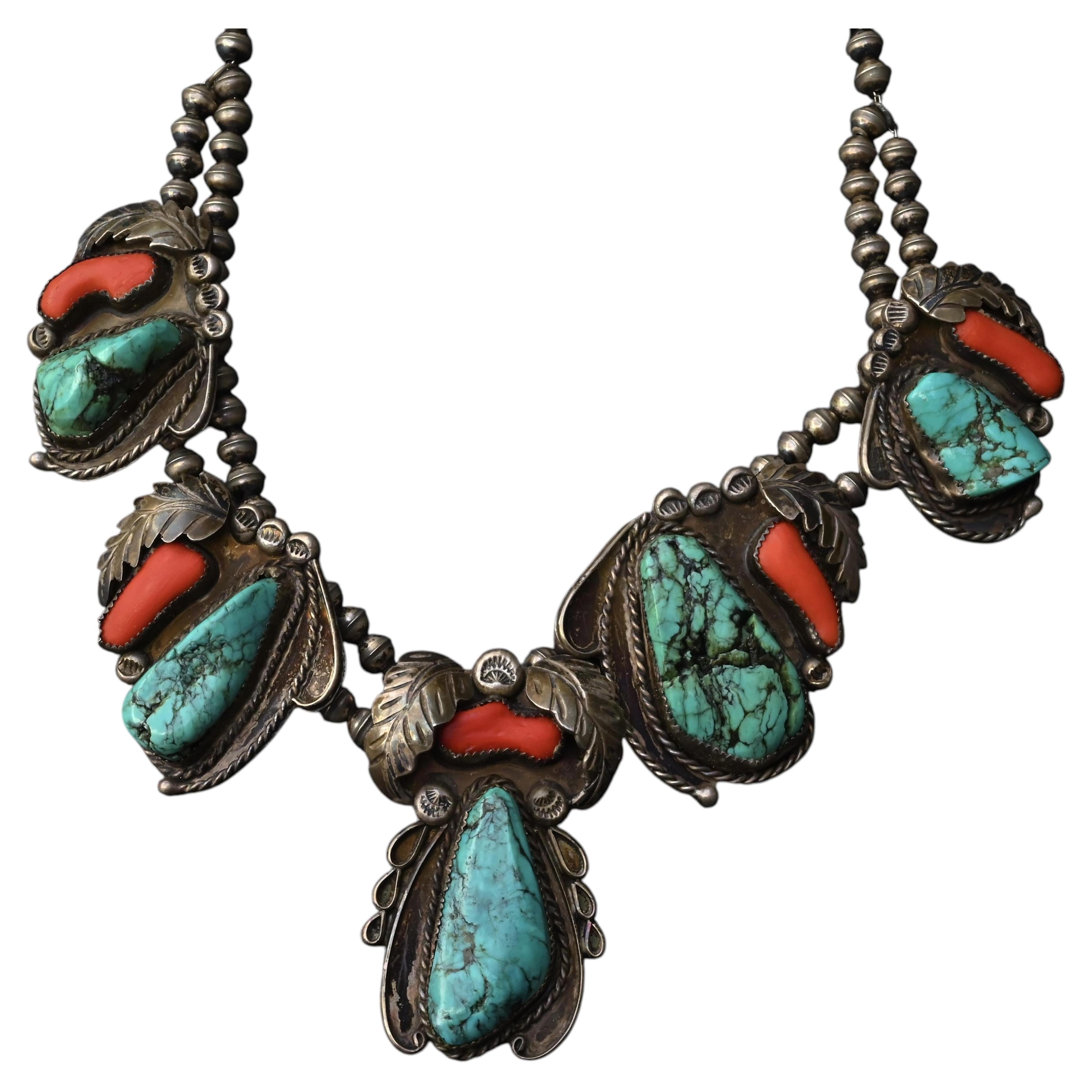 Collana in argento con turchese e corallo di Old Pawn Kingman - Vintage Southwestern