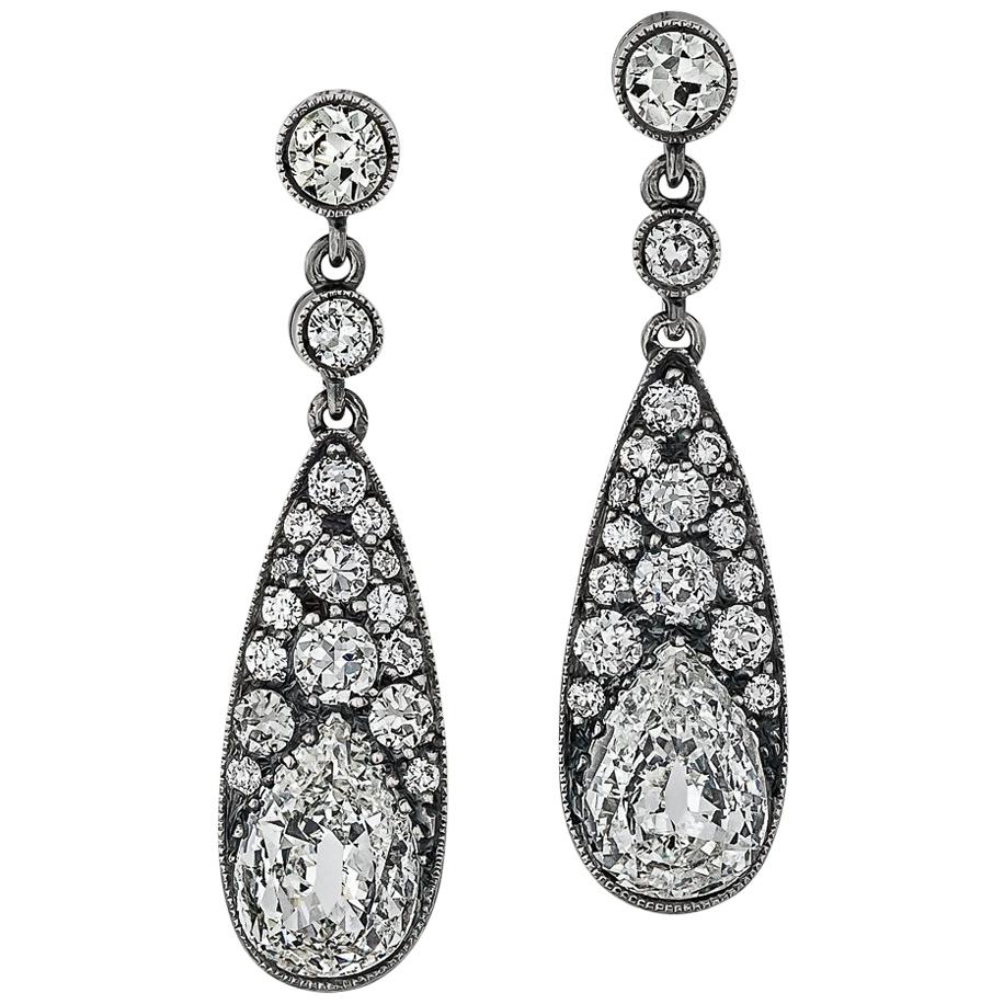 Old Pear Cut Diamond Platinum Drop Earrings