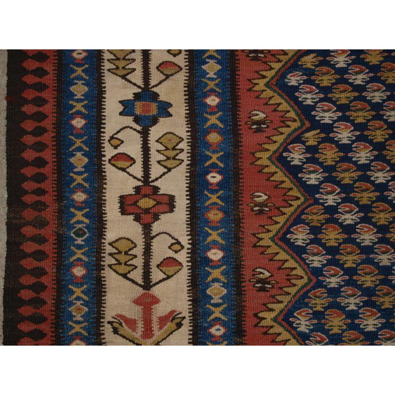 Old Persian Bijar Kilim of Large Size and Traditional Design In Good Condition For Sale In Moreton-In-Marsh, GB