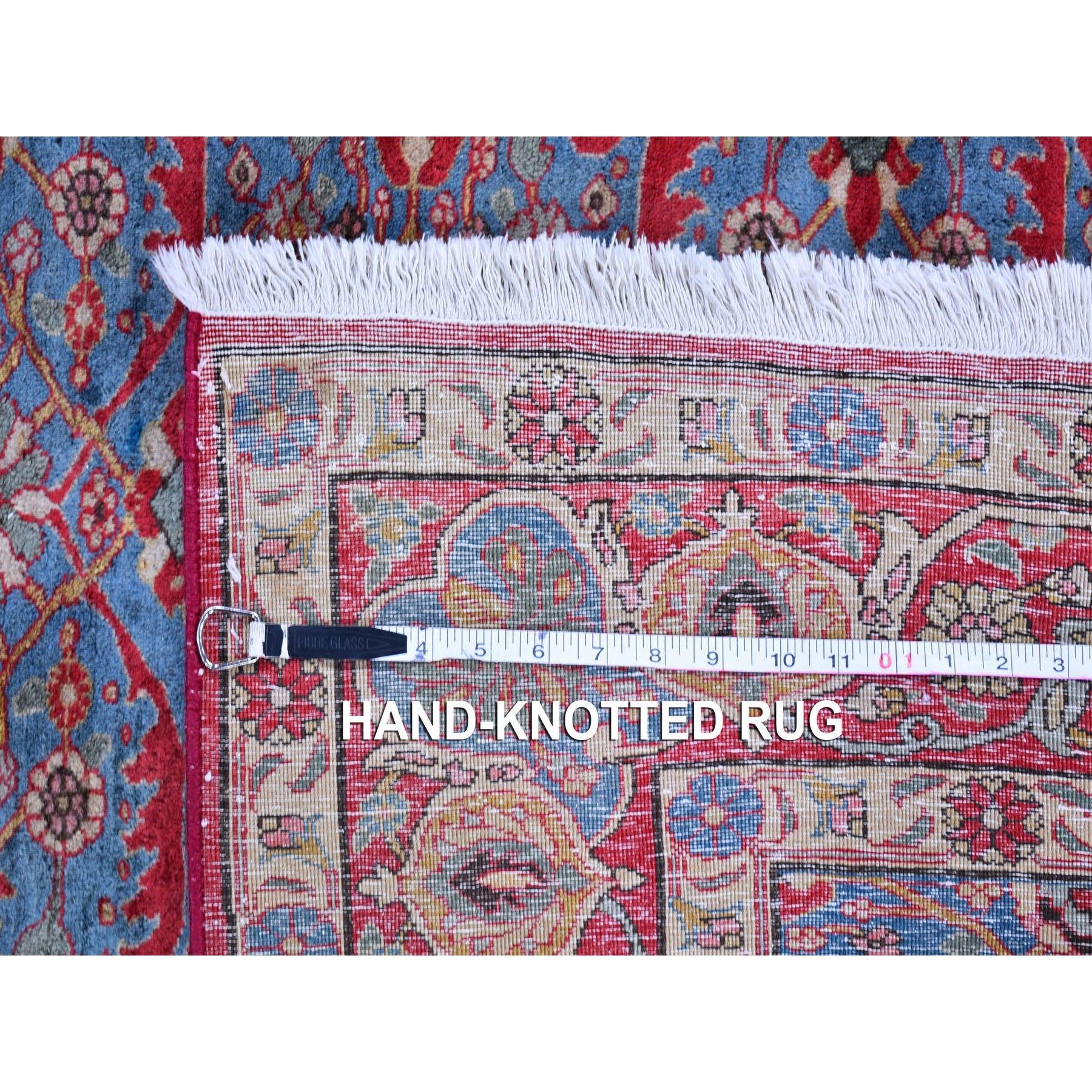 Old Persian Tabriz All Over Design Hellblauer, handgeknüpfter Teppich aus Wolle mit dichtem Gewebe im Angebot 1