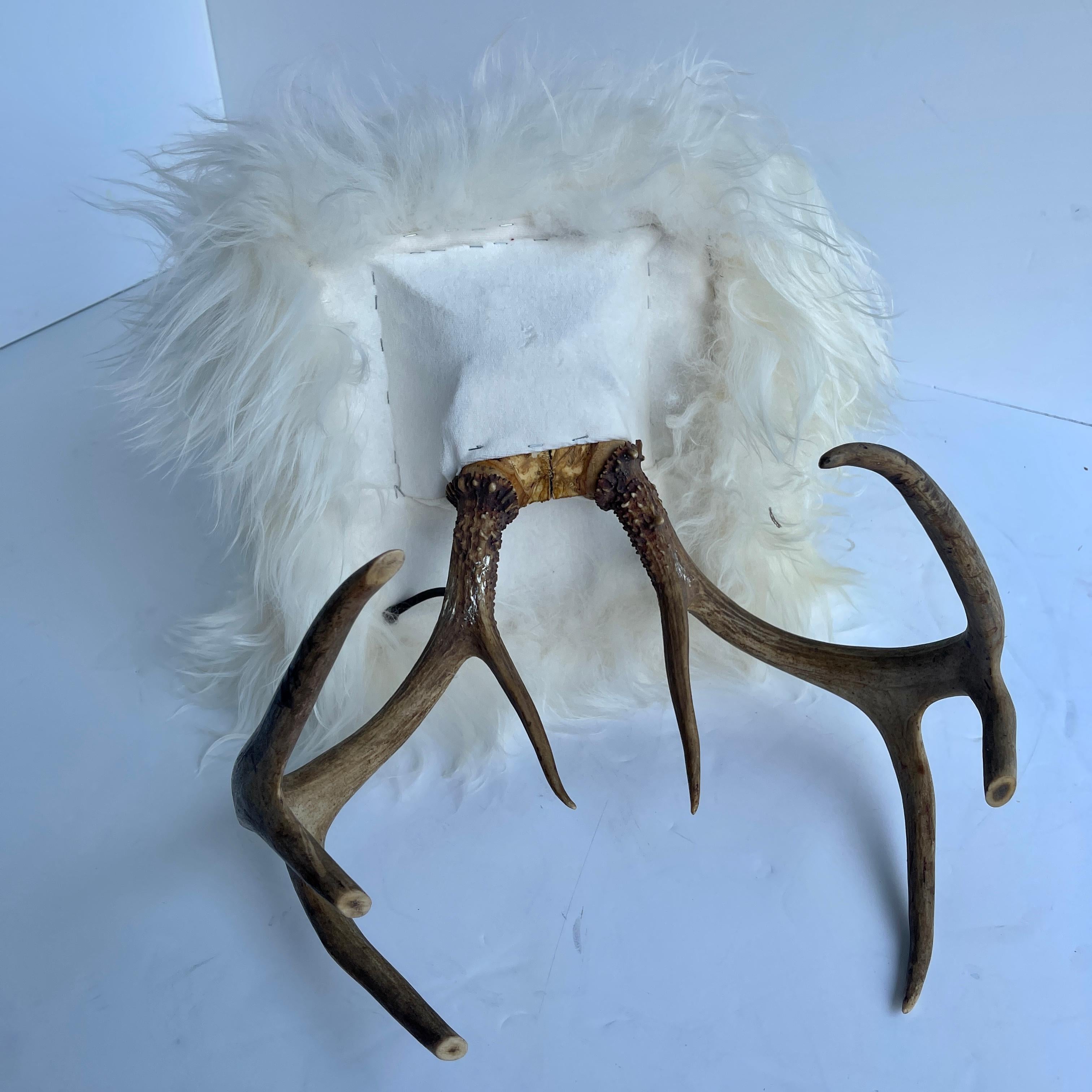 Old Petite Antler Footstool Seat with White Icelandic Sheepskin For Sale 7