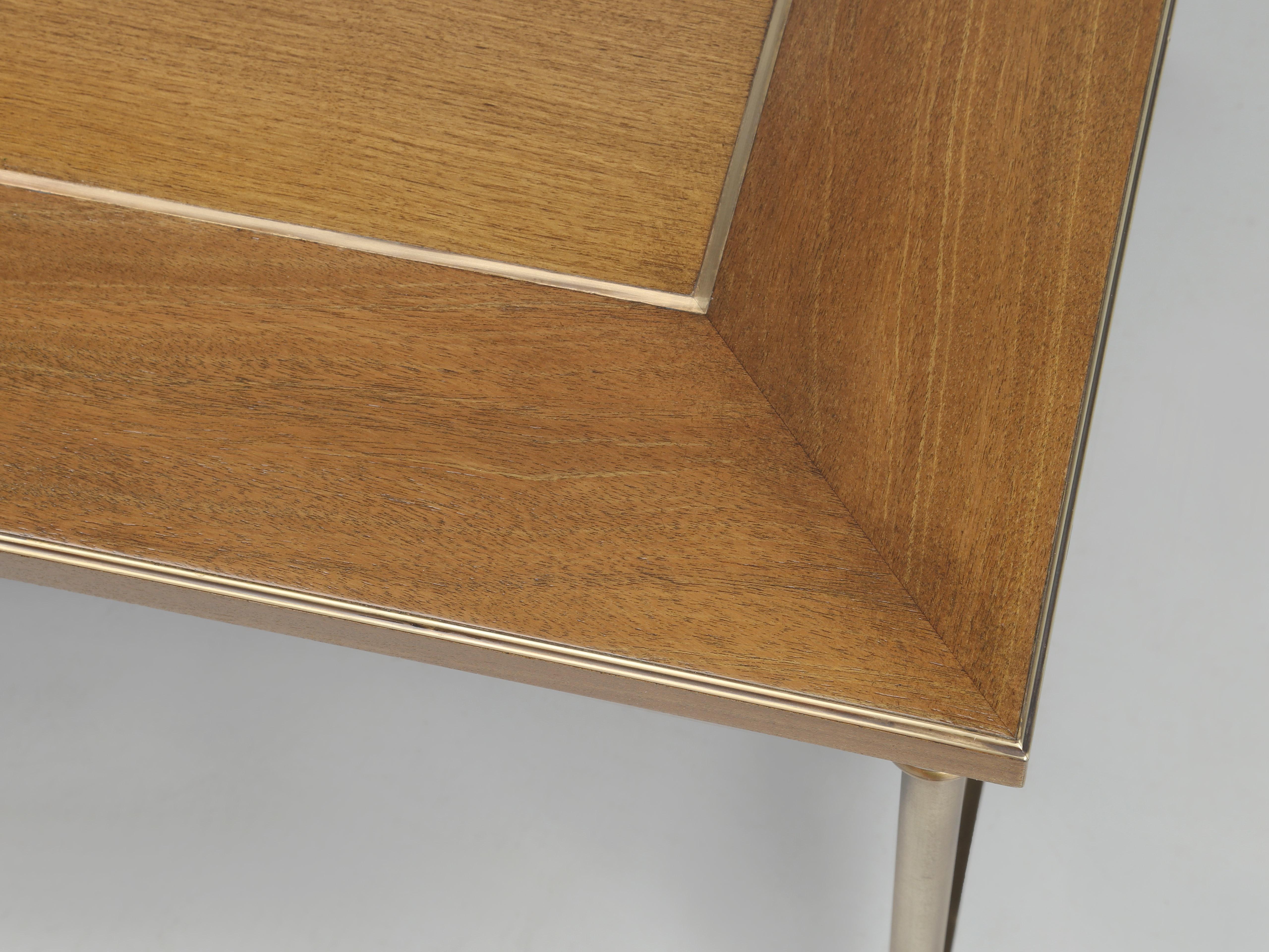 Américain Table de salle à manger d'inspiration industrielle Old Plank Bronze, laiton et noyer dans n'importe quelle taille en vente