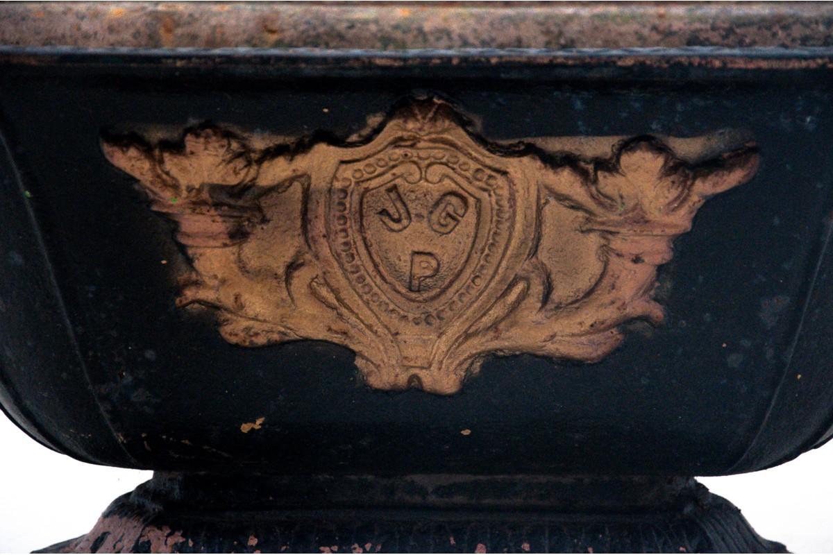 Other Old Planter, Around 1920