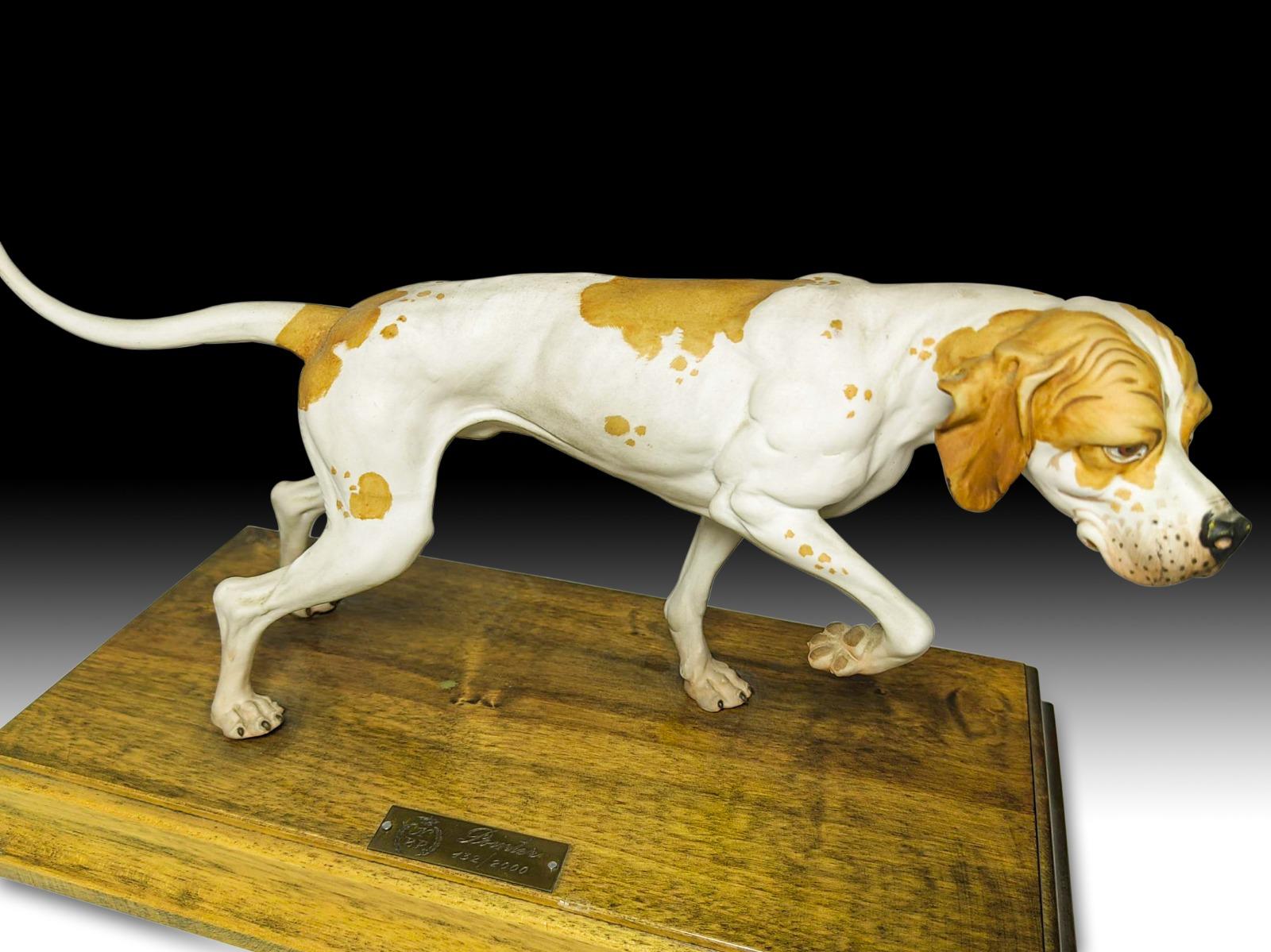 Old Porcelain Pointer, Early 20th Century In Good Condition For Sale In Madrid, ES