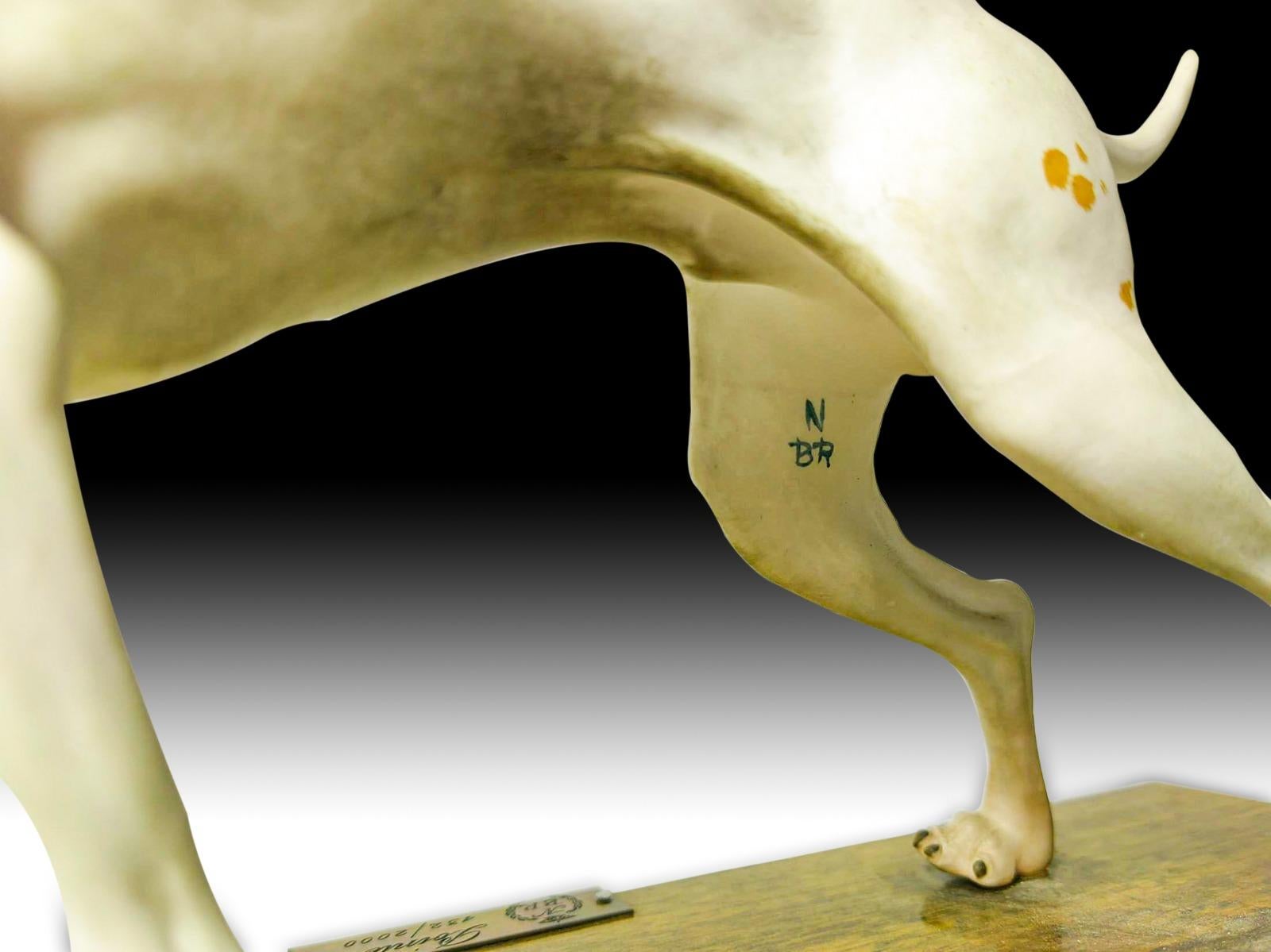 Old Porcelain Pointer, Early 20th Century For Sale 2