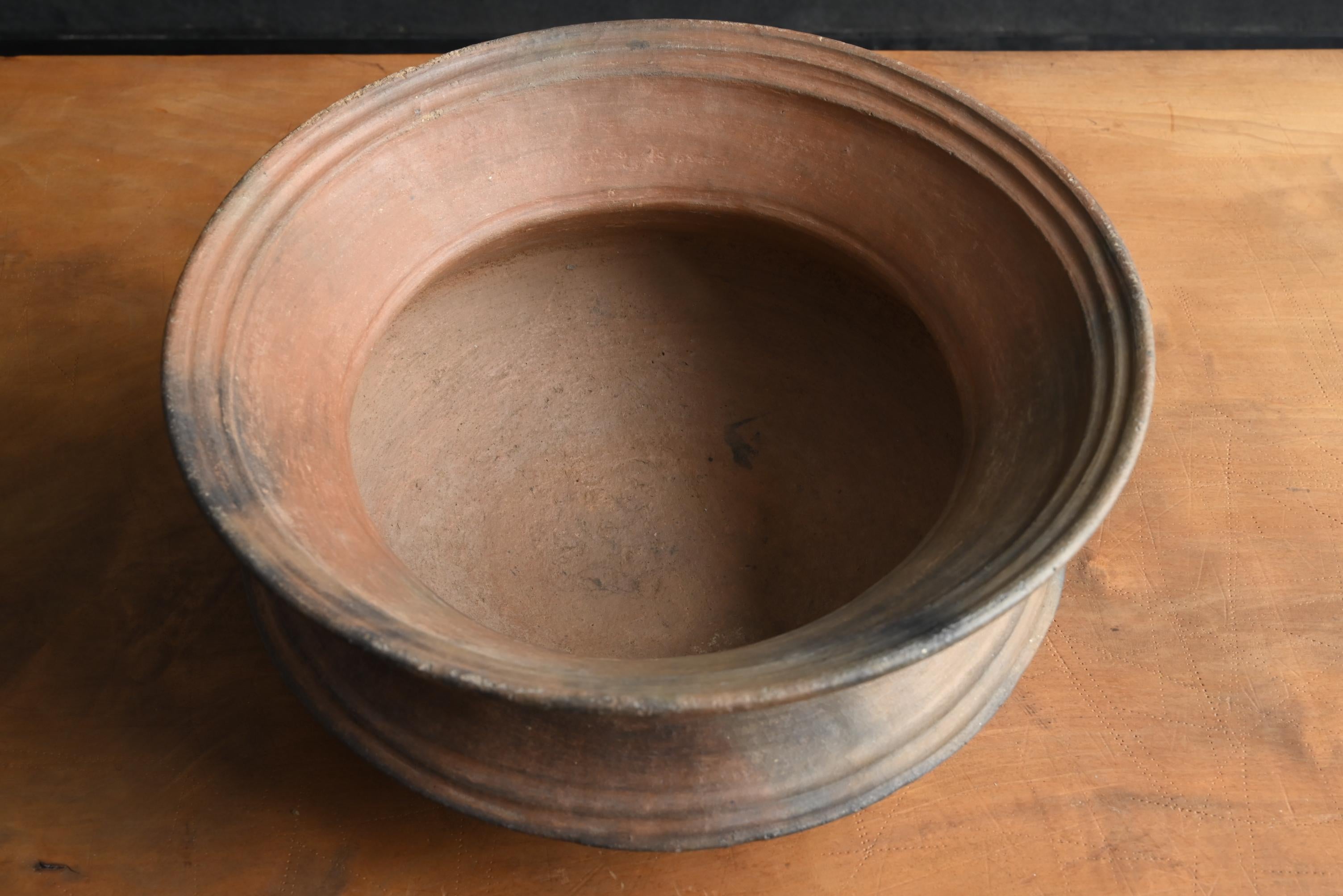 Old pottery from South America/Pre-20th century/Beautiful colored pottery In Good Condition For Sale In Sammu-shi, Chiba