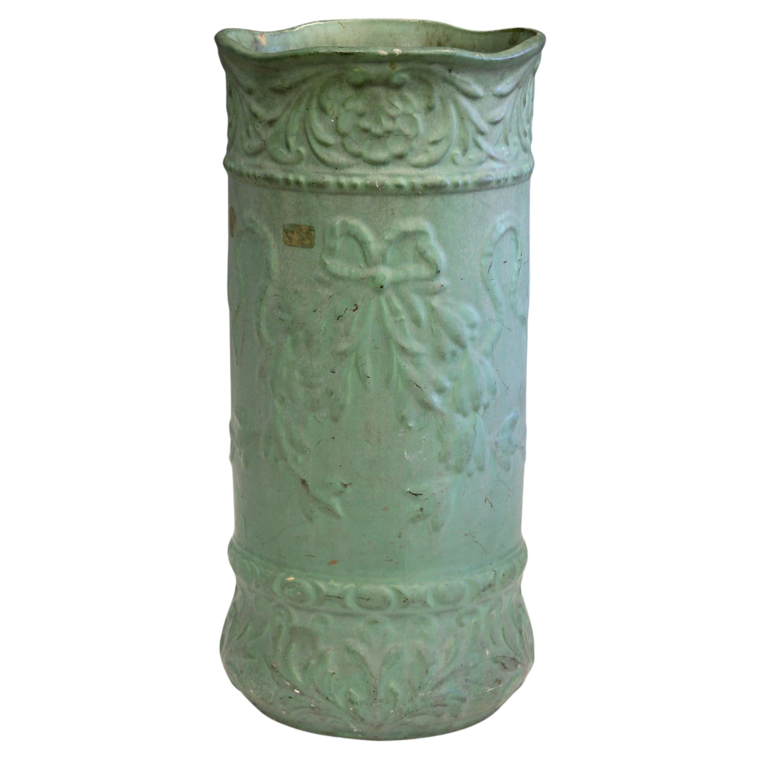 Alfarería antigua Matt Green Arts & Crafts Paragüero antiguo Cepillo Roseville en venta