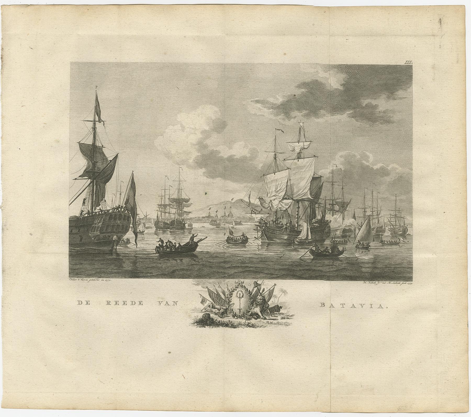 Stampa antica Batavia dal titolo 'De Reede van Batavia'. 

Bella vista del mare vicino a Batavia (Giacarta, Indonesia), con diverse navi alla fonda.

Artisti e incisori: Realizzato da M. de Sallieth dopo H. Kobell.
